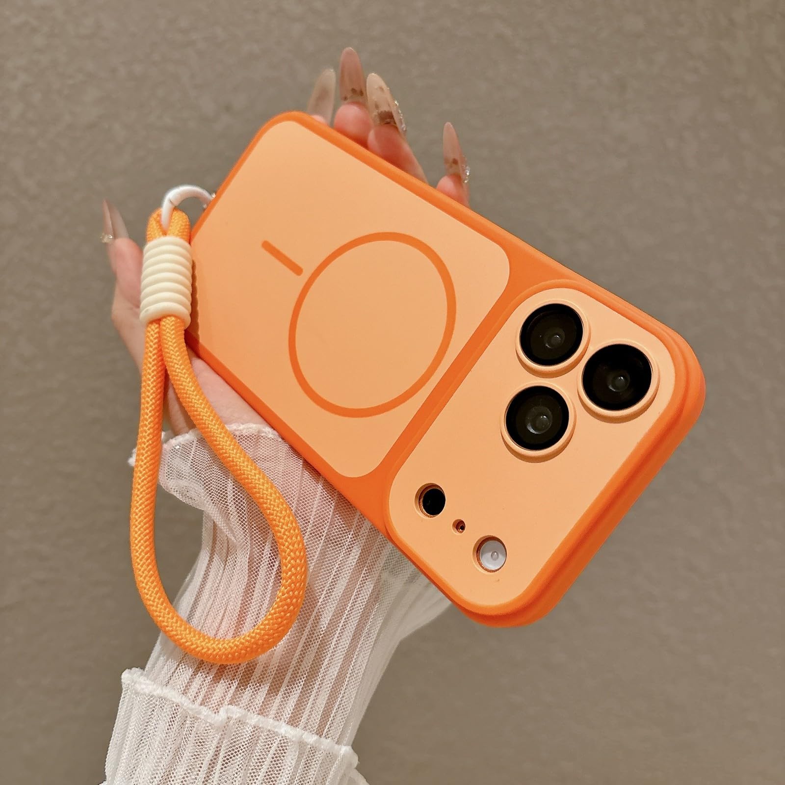 Coque silicone pour iPhone Air orange avec lanière pour vos sorties - 6