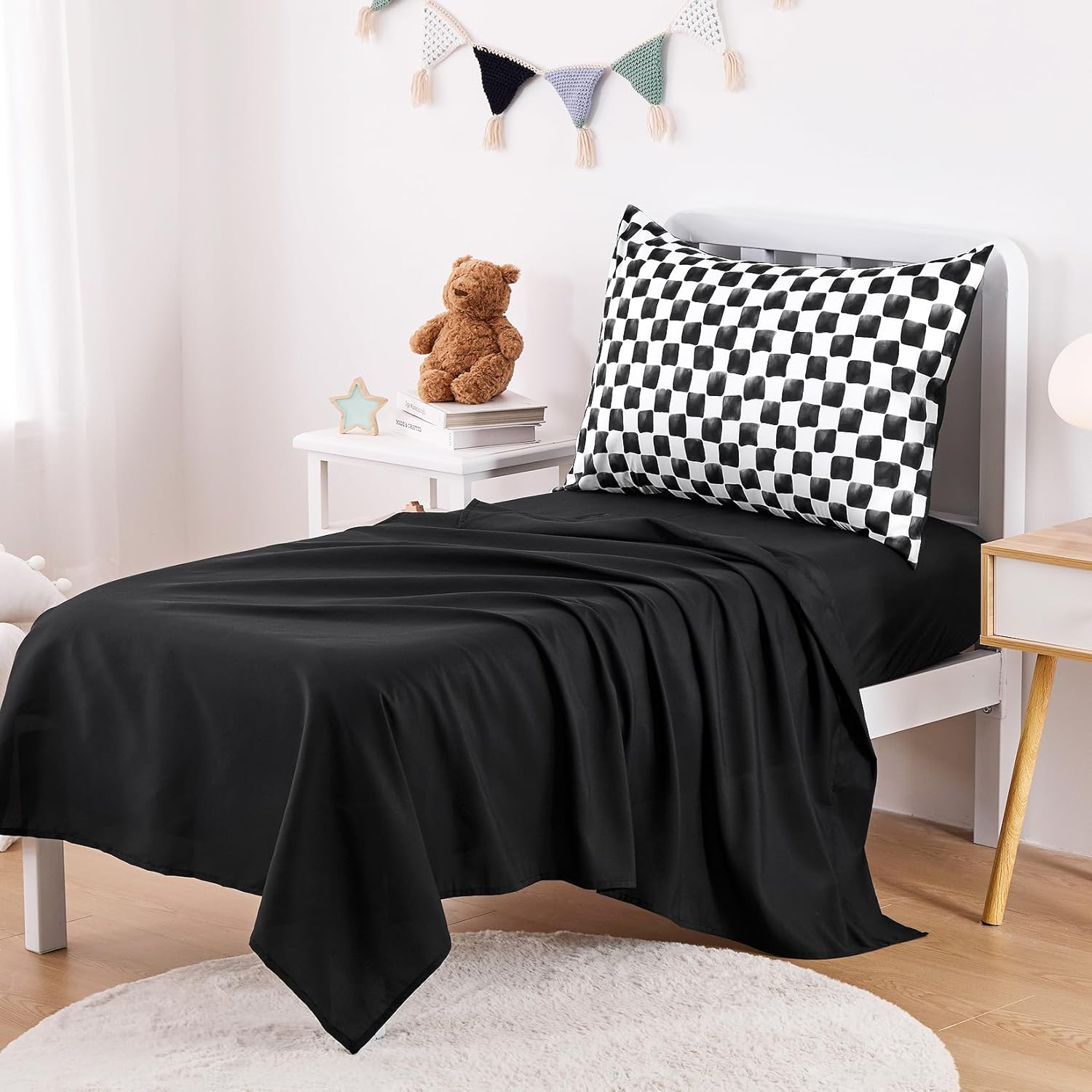 Wake In Cloud - Toddler Bedding Set for Boys Girls, Cute Gingham Grid Checkered, 4 Pieces Soft Crib Bed Set Including Comforter, Sheets and Pillowcase, Black White