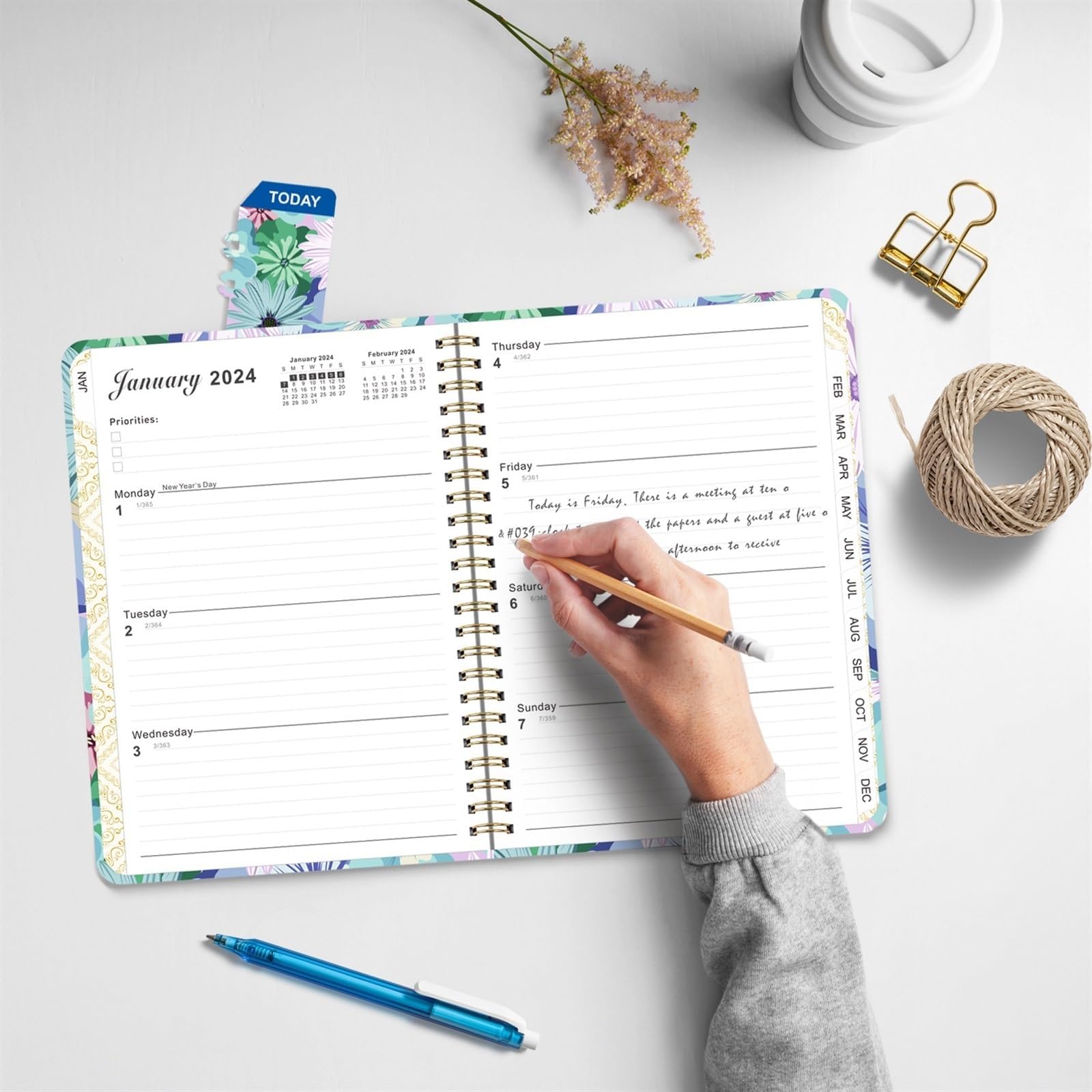 THE WHITE SHOPTeacher Planner, 6.2 X 8.5 Inch Academic Year Weekly Monthly Planner, 2024-2025 Academic Year Teacher Planner Calendar Frosted Flexible Cover Wirebound