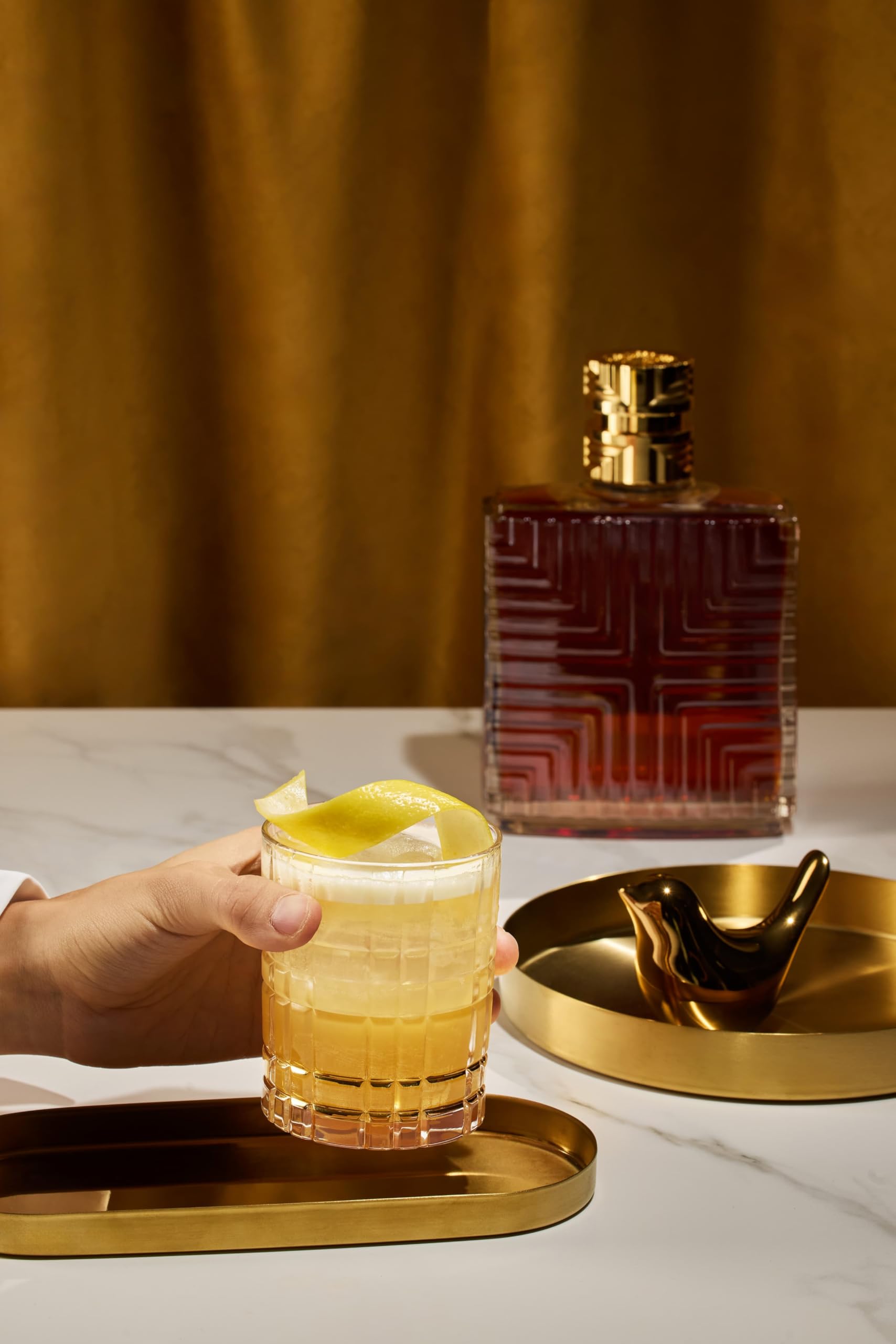 Camus Cognac XO 40% vol. Prestige Cognac in edler Karaffe und Geschenkpackung 0.7 l