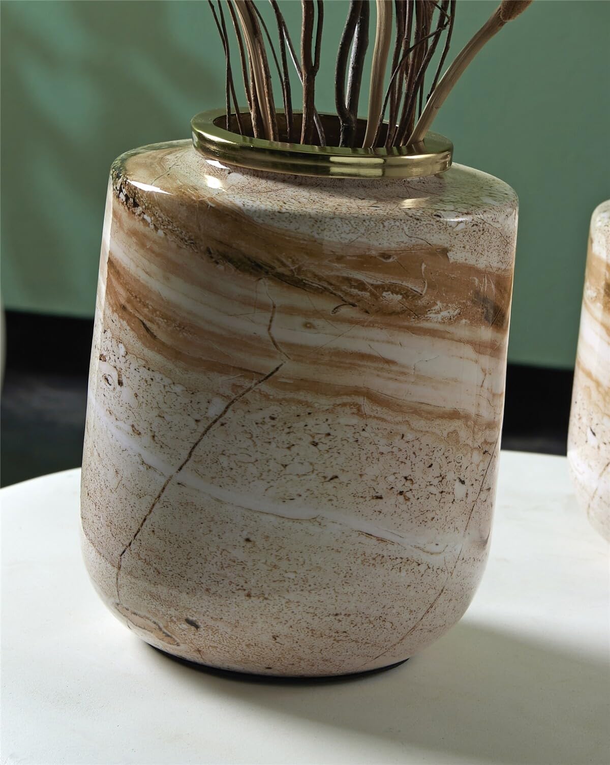 Vase imitation marbre travertin leger et incassable 20 cm fini la deco lourde et fragile