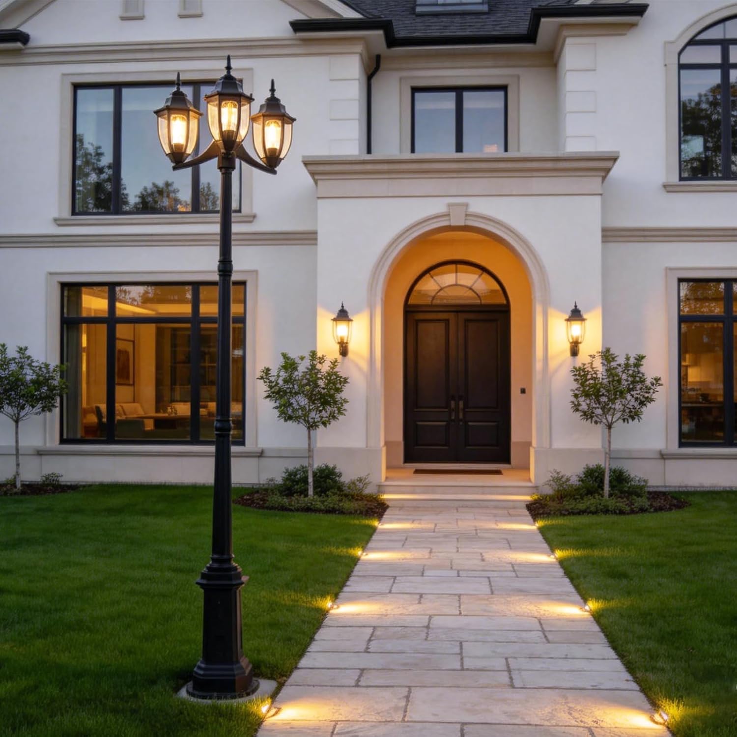 Outdoor Post Light Dusk to Dawn Sensor 3-Head Outdoor Lamp Post with Outlet Gfci, Anti-Rust Aluminum Waterproof Street Lamp Posts Outdoor Lighting for Outside Patio Yard Backyard