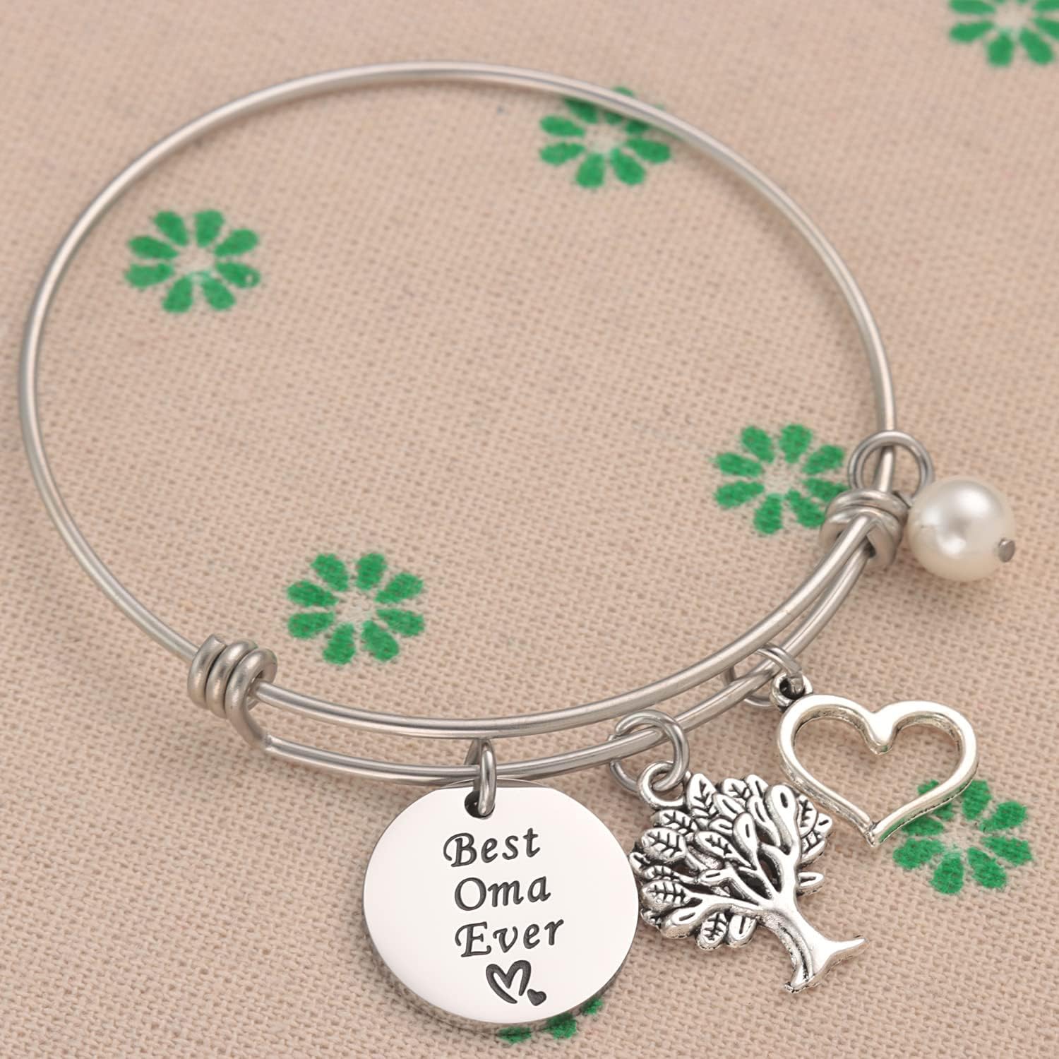 Oma Gifts for Grandma Women Birthday Bracelet in German Xmas Present from Grandkids Granddaughters Worlds Best Oma Bracelets - Image 5