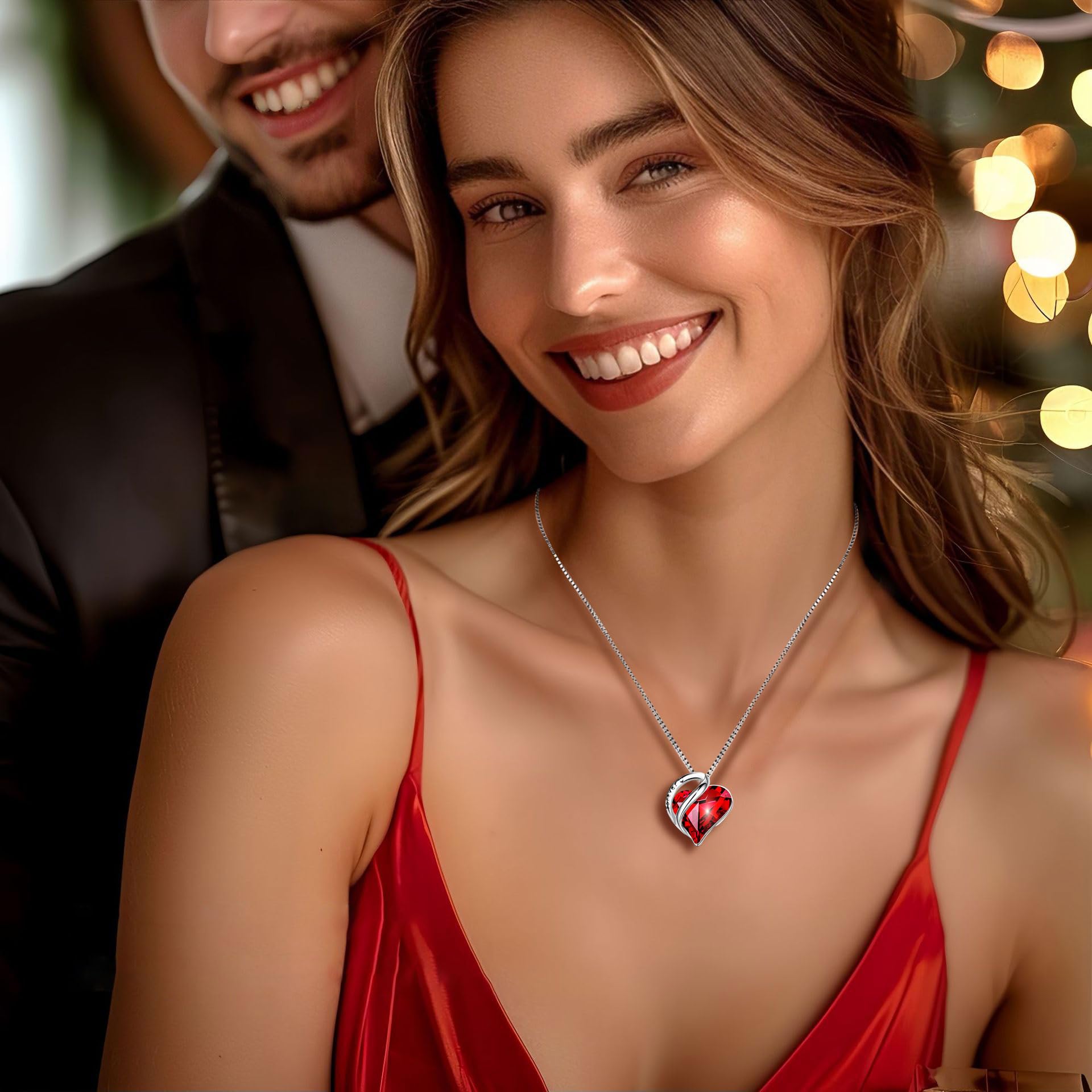 Rosa Eterna con Collana,Rosa Stabilizzata Vera con Ciondolo Rubino Argento 925 Donna，Eternal Rose Confezione Regalo,Regalo per La Festa Della Mamma,San Valentino Anniversario Matrimonio per Lei