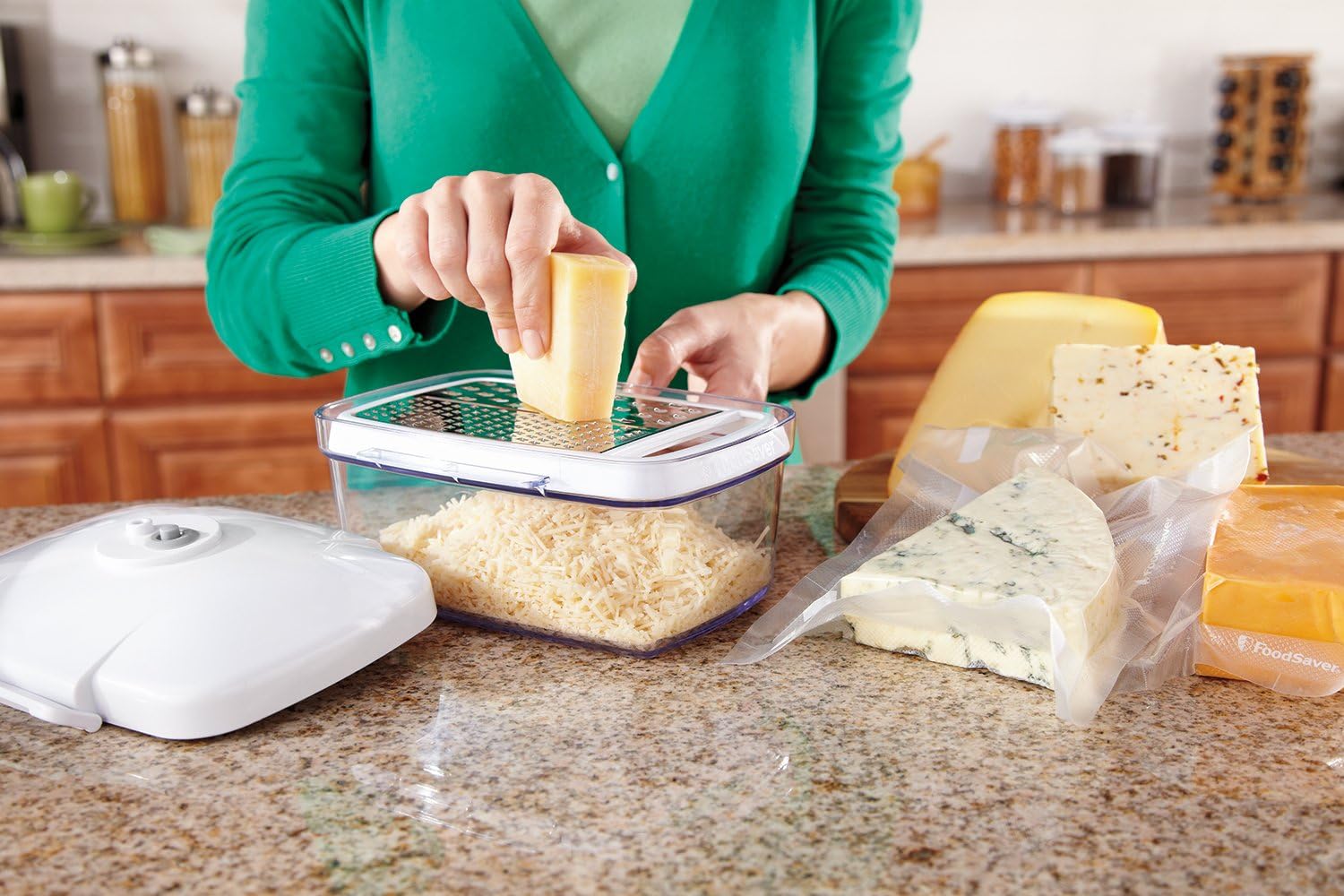 FoodSaver Rectangular Canister with Bonus Cheese Grater