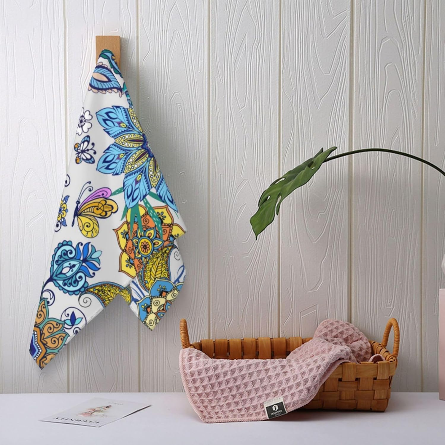 Boho Floral Decorative Hand Towels for Bathroom Set of 2, Blue Flower Hand Towels, Soft Absorbent Bath Hand Towel for Bathroom Kitchen Farmhouse Home Decor Gym Yoga Spa 14"x28" - Image 4