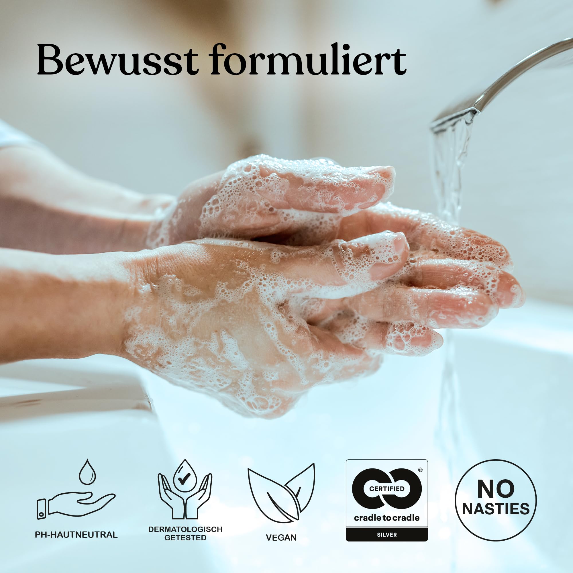 ADA Cosmetics Flüssigseife - 6 x 300 mL Milde, vitalisierende Handseife mit Algenextrakt u. Meeresmineralien - Nachfüllpack für SMART CARE Wandhalterung - Hydro Touch Made in Germany