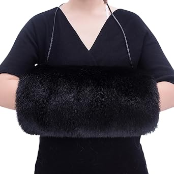 Faux Fur Hand Muffs Winter Fuzzy Furry Plush Hand Warmer Elegant Luxury Warm Gloves for Bride Wedding Party