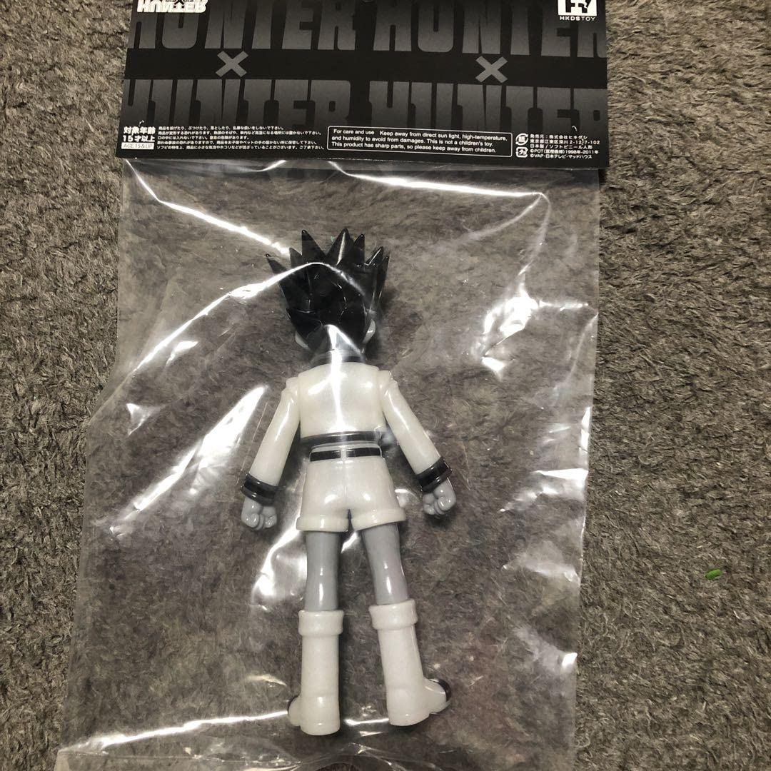 Amazon.co.jp: hunter×hunter ソフビ ゴン モノクロ ハンターハンター