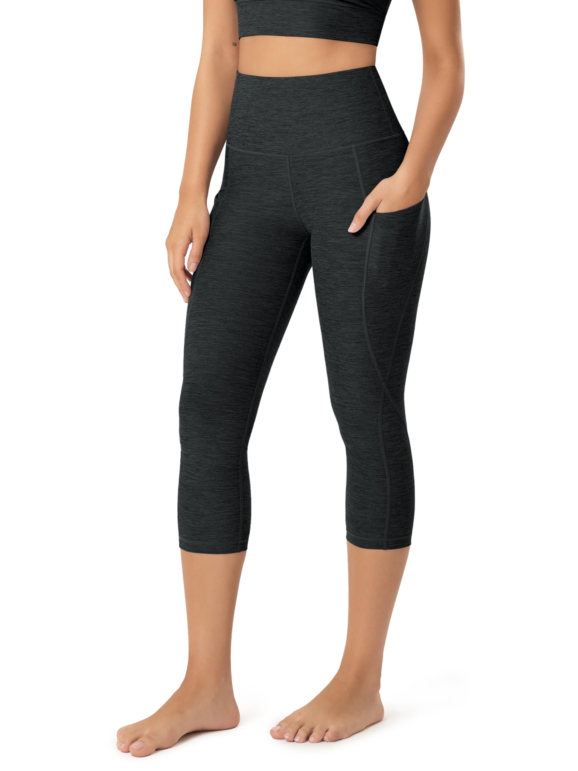 ODODOS Women's High Waisted Yoga Capris with Pockets, Tummy Control Non See Through Workout Athletic Running Capri Leggings