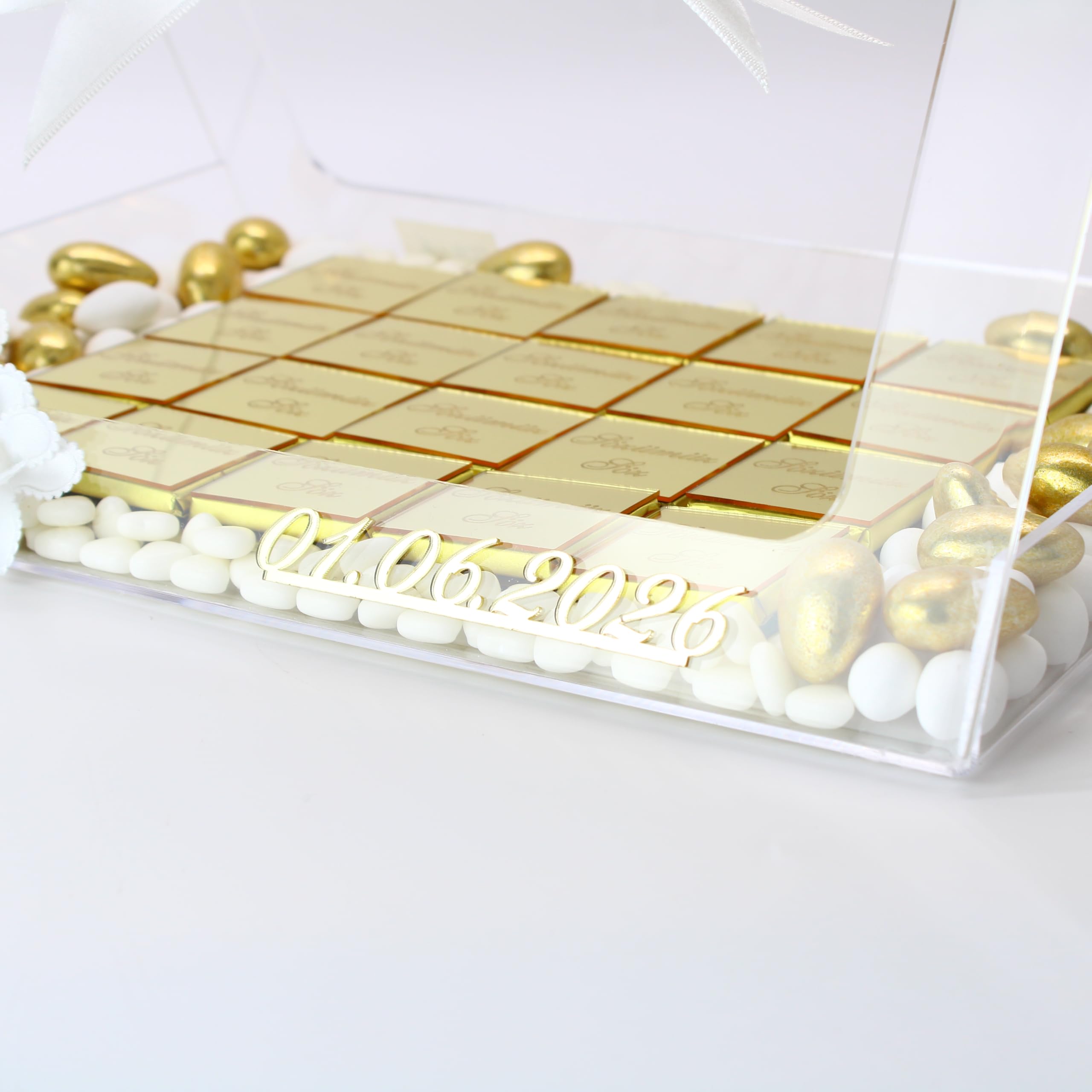 Personalisierte Schokolade-Tasche - Plexiglas Geschenk mit Gravur - 20/40 Stück - Verlobung, Hochzeit & Events - Halal Pralinen & Süßigkeiten
