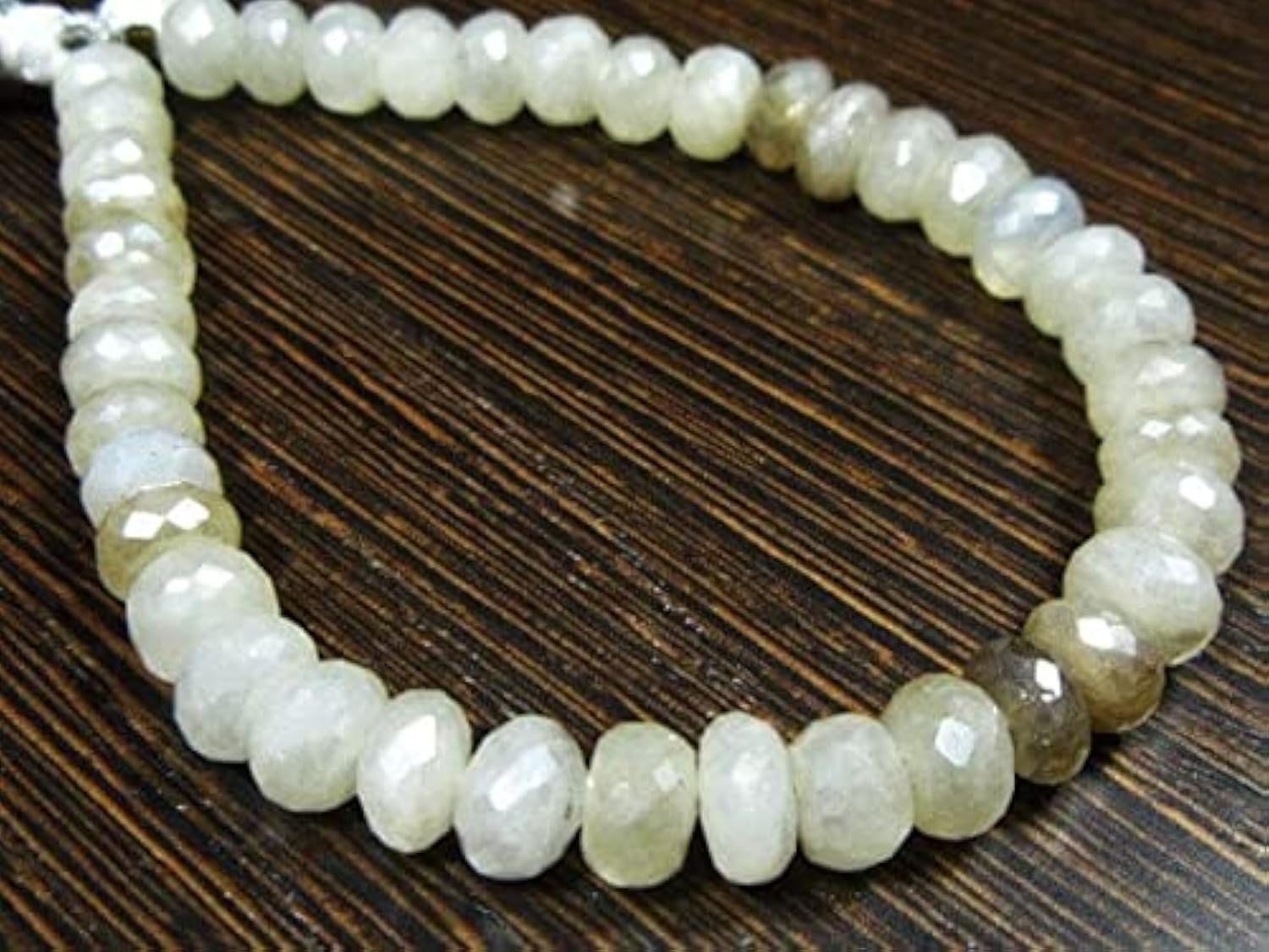Rubis blanc mystique LKBEADS en fil de 8 pouces pour façonner un cadeau d'anniversaire inoubliable