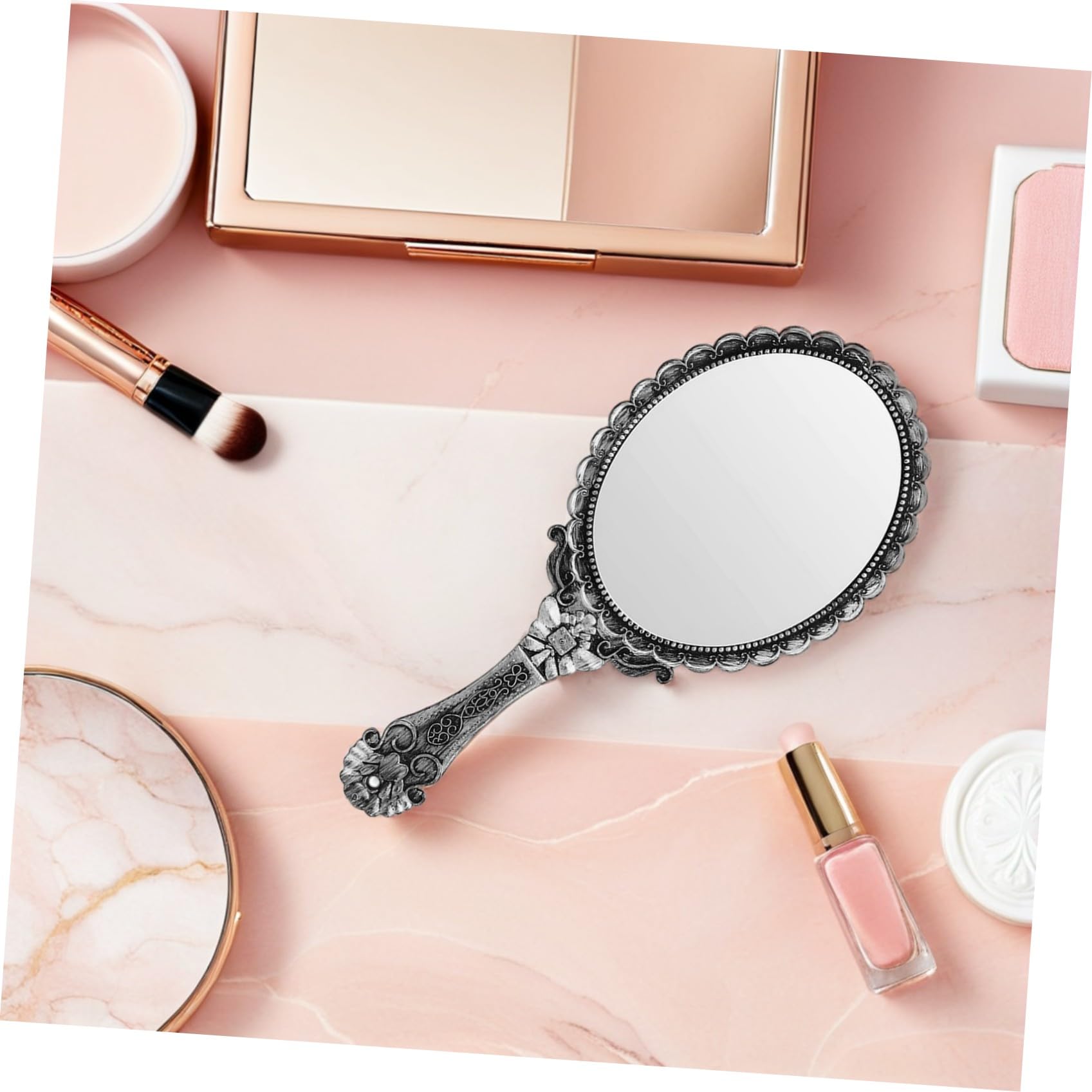 VILLCASE Tragbarer Kosmetikspiegel mit Ovalem Rahmen Handspiegel im Vintage Stil mit Geschnitztem Griff für Unterwegs und Make Up Anwendung Rostiges Silber