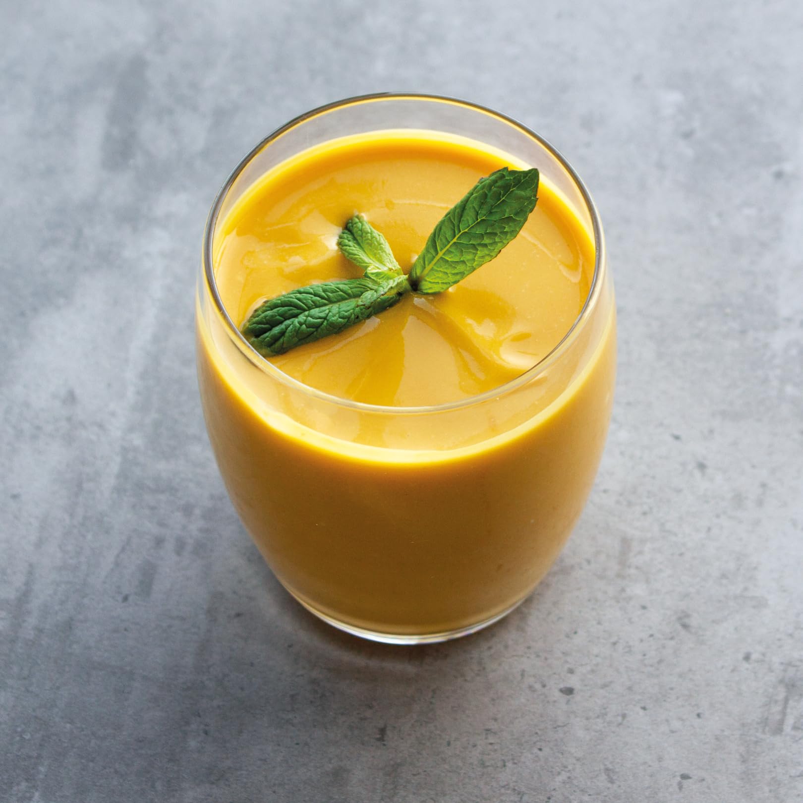 Govinda Mango Püree aus Alphonso-Mangos (975 ml) – 100 % Frucht, ohne Zuckerzusatz I für Smoothies, Desserts, Saucen & Cocktails – Herkunft Indien, abgefüllt in Deutschland