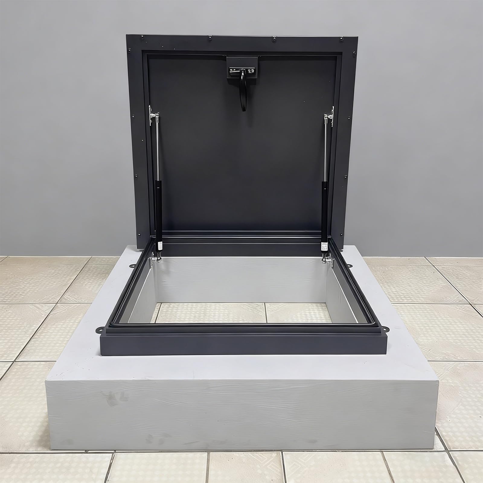 Okna dachowe, Aluminiowa Osłona Świetlika Ewakuacyjnego, Właz Dachowy Do Zastosowań Komercyjnych(LxW 70x80cm/27.6x31.5in)