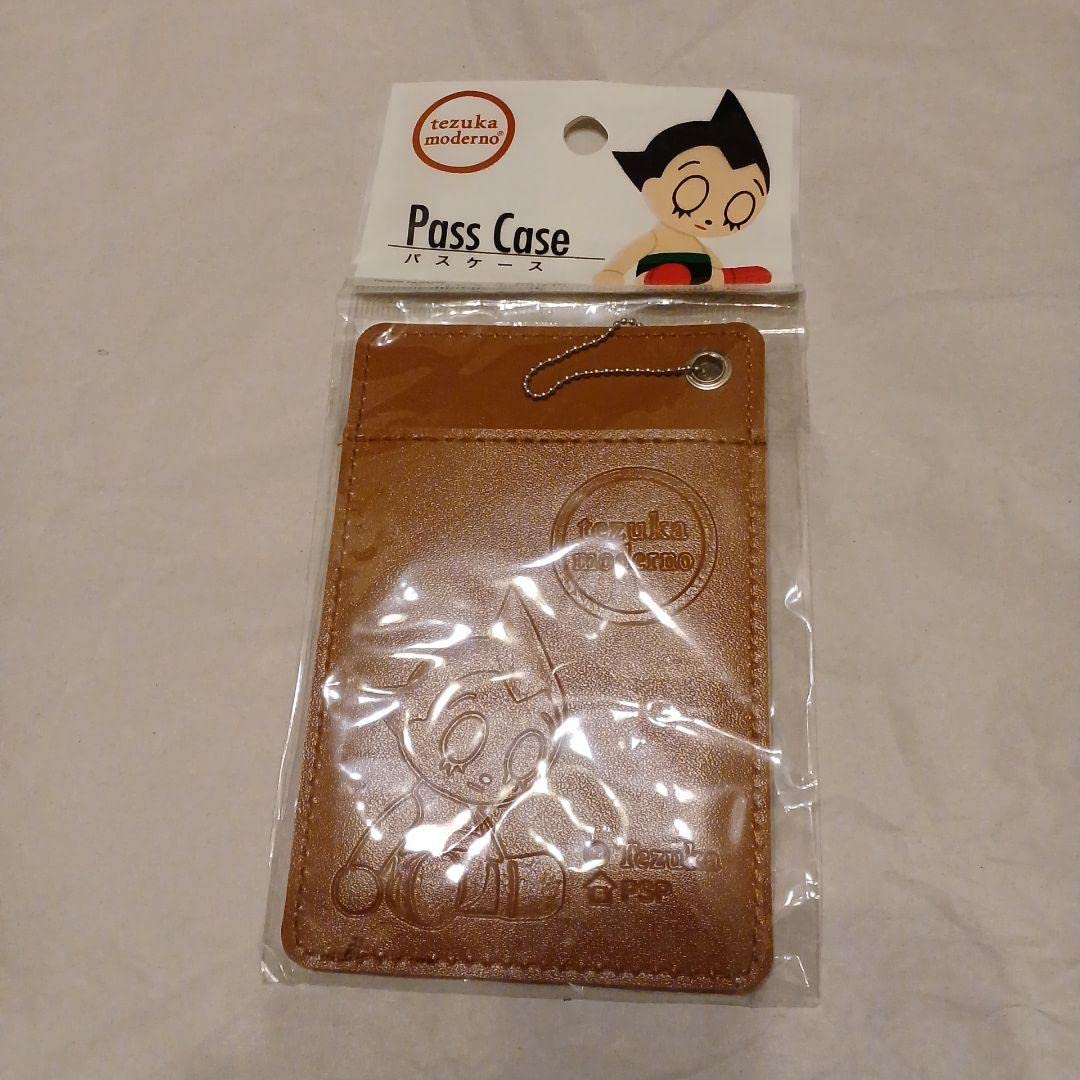 Amazon.co.jp: 品鉄腕アトム パスケース 手塚治虫 通勤 通学
