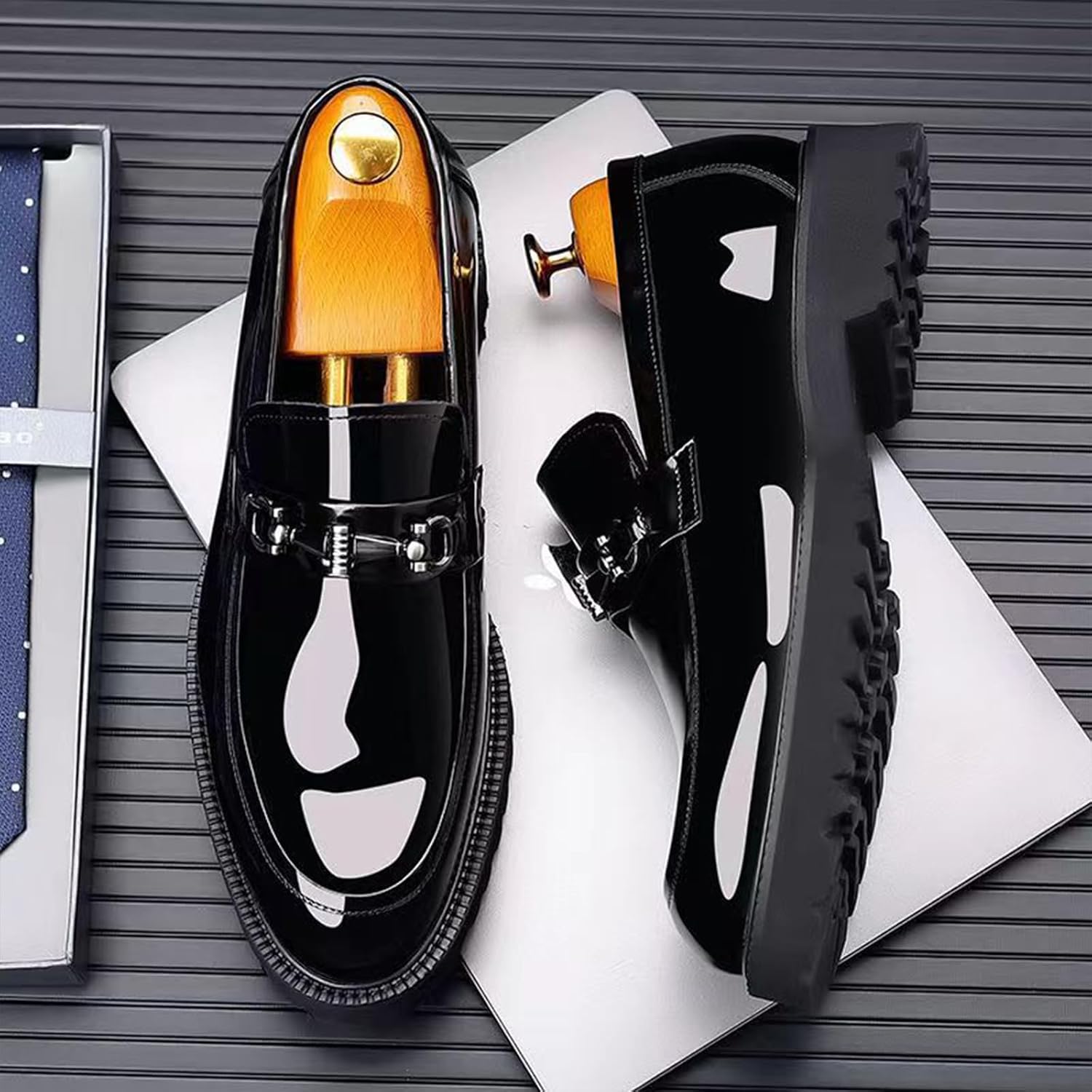 Men's Comfort Platform Chunky Slip-On Loafers, Fashion Metal Chain Shiny Patent Leather Business Casual Dress Shoes, Non-Slip Toe Lug Sole Driving Loafers - Image 6