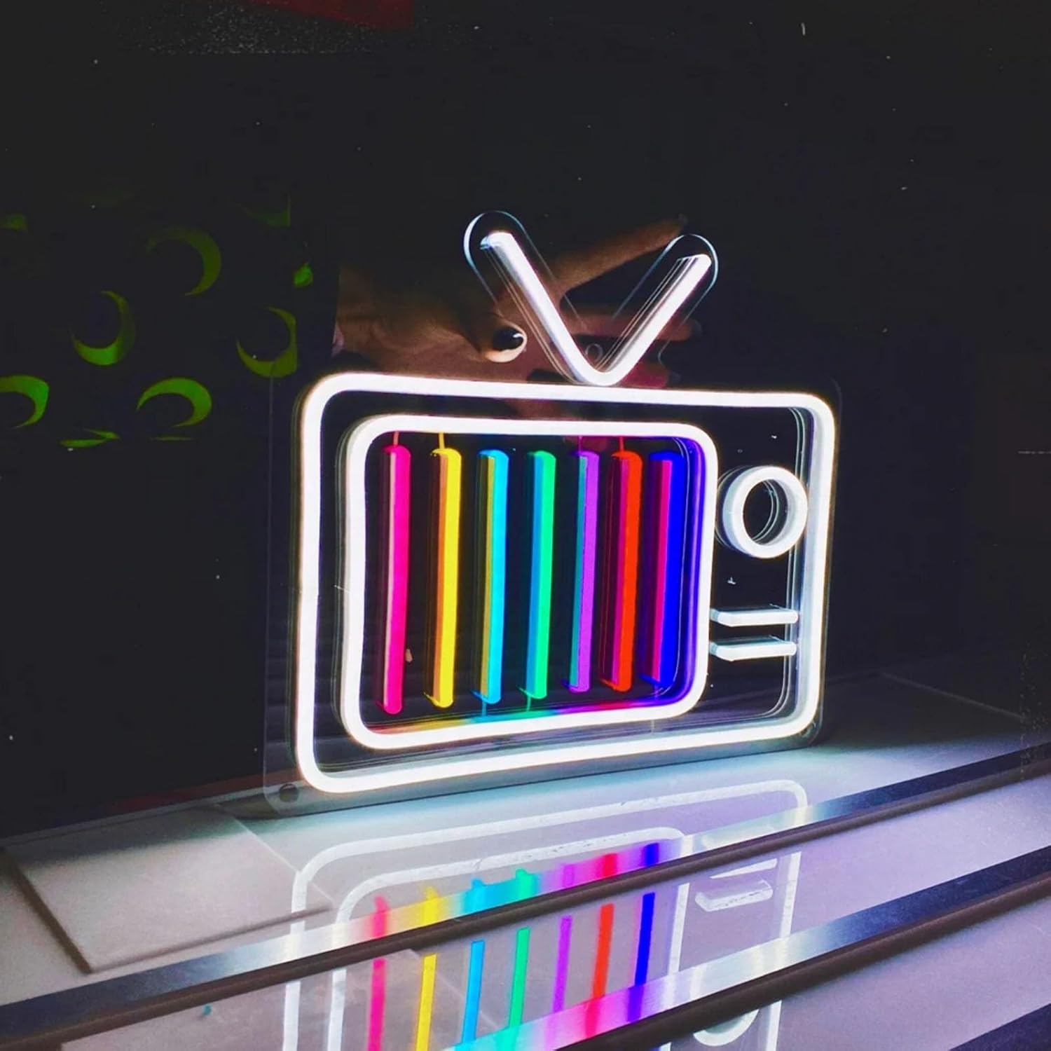 Retro TV Led Neon Sign - Vintage Old TV Set with TV Interference No Signal - Perfect Wall Décor for your 90s Theme Party, 13"x15.2"