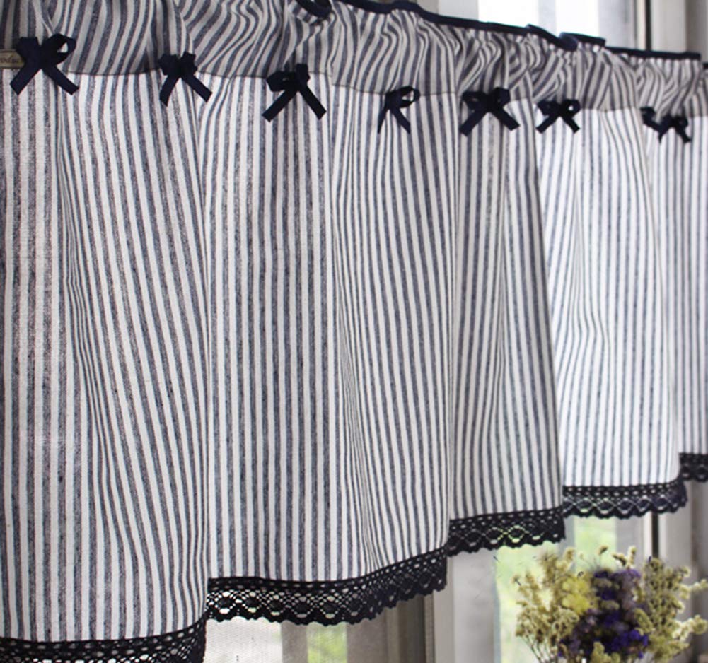 Media cortina de algodón y lino a rayas ideal para dar calidez a tu cocina o cafetería