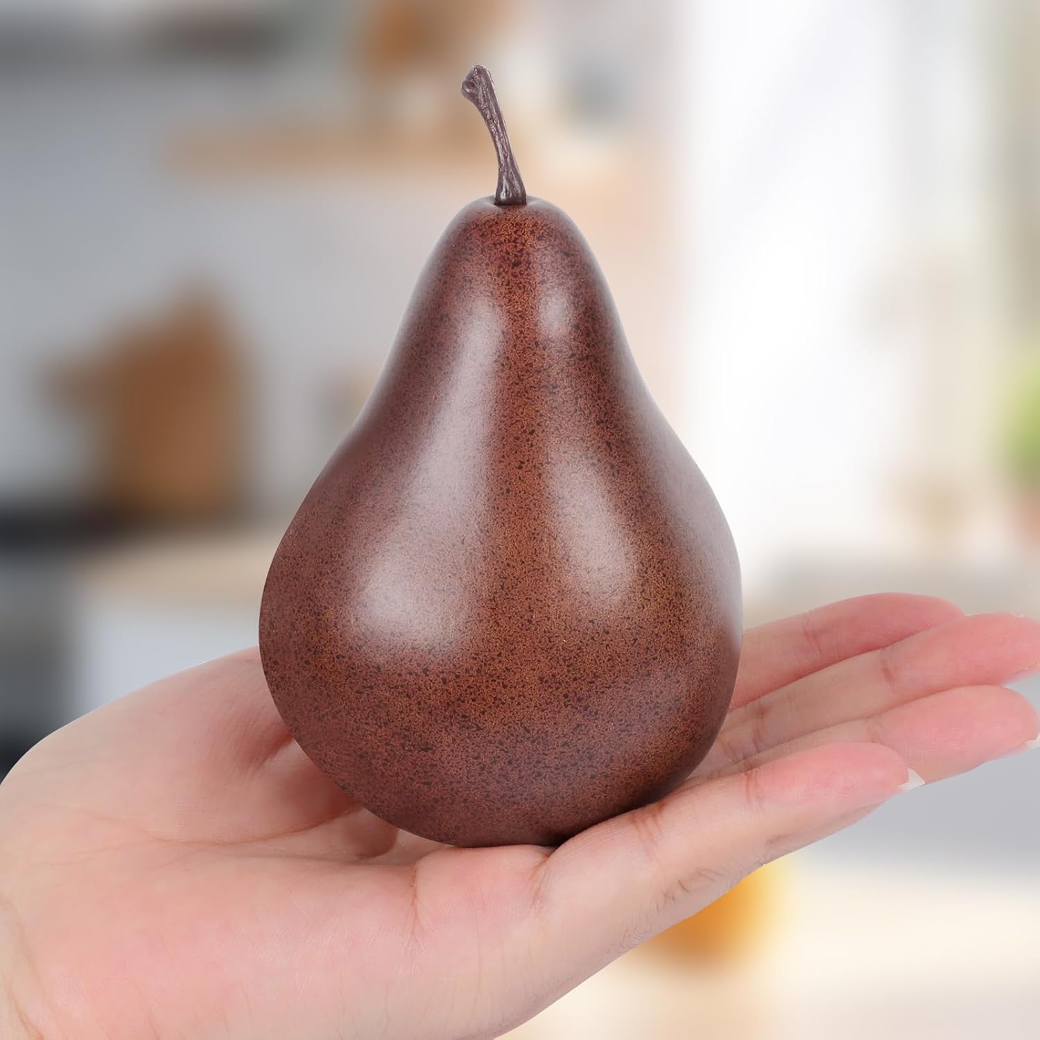 5Pcs Fake Pears Artificial Fruits Vivid Brown Pear Decorative Simulation Pear Fruits Faux Lifelike Pears Fruit for Kitchen Party Home Office Table Centerpieces Supermarket Decoration