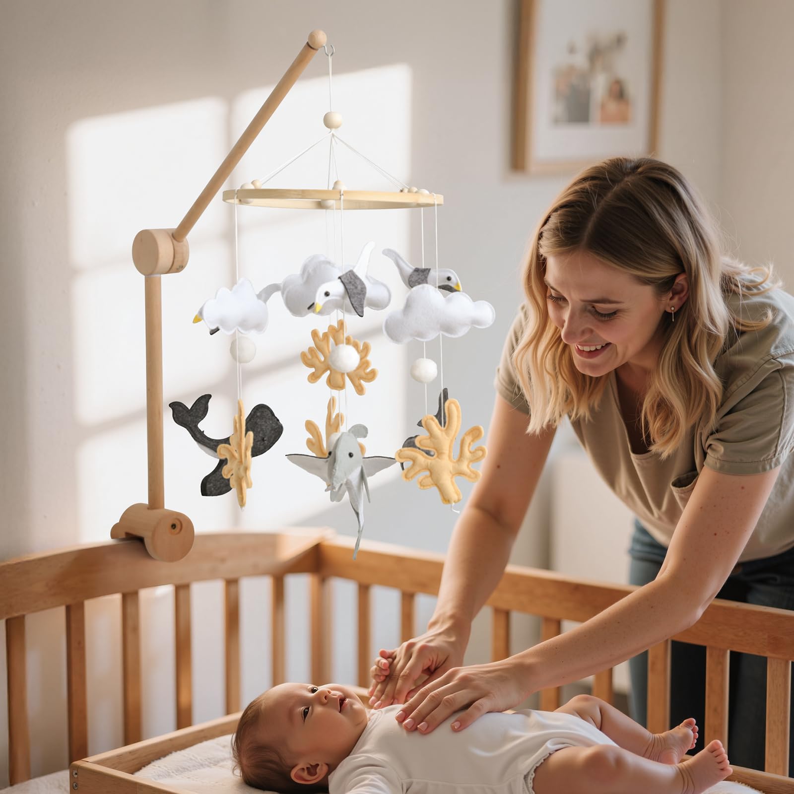 let's make Mobile Verbesserte Version Halterung Holz für Babybet, Mobile Halterung für Babybett Zubehör, Kinderzimmer Deko (Vientiane Mobile)