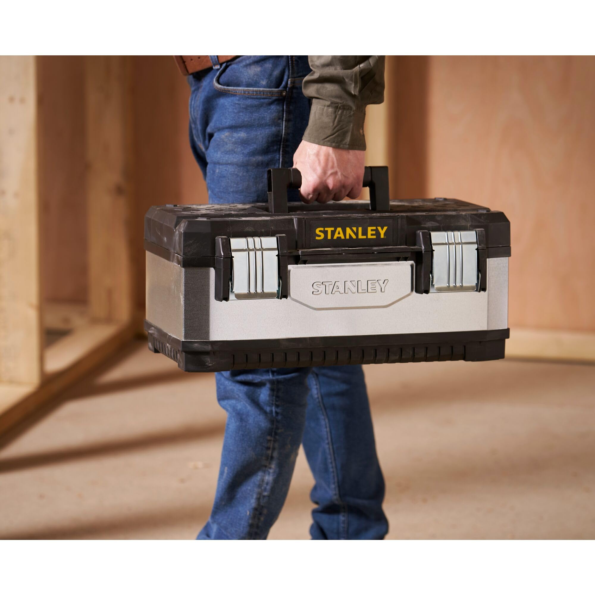 STANLEY Boite a outils bimatiere vide