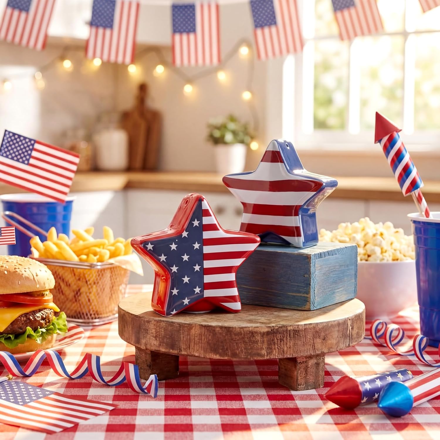 2 Pcs 4th of July Star Shaped Salt and Pepper Shakers with American Flag Decor 3 Inch Patriotic Memorial Day Ceramic Salt and Pepper Shakers Set Red White Blue Decorations for Home Kitchen