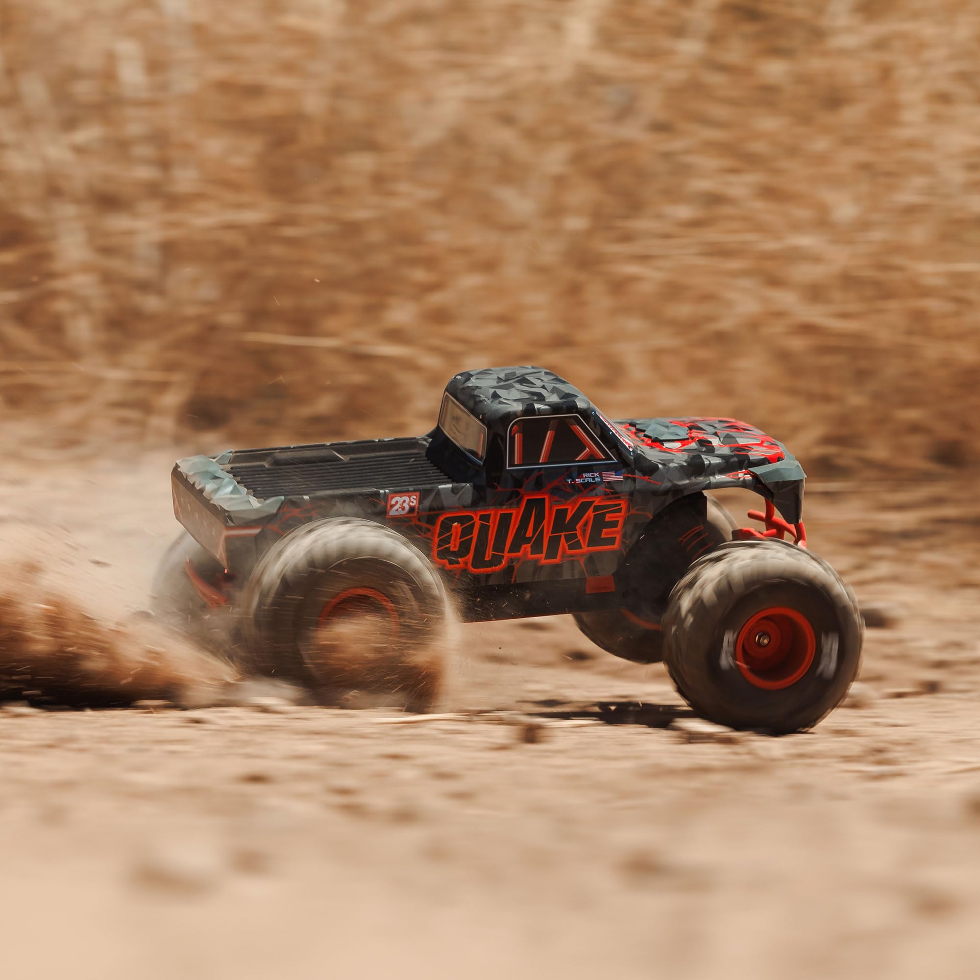 ARRMA 1:10 Quake 223S DSC 2WD RTR Brushless Monster Truck Basher – Ready-to-Run, bis 80 km/h schnell, Robustes Design, 2S/3S kompatibel, ohne Akku & Ladegerät, Rot