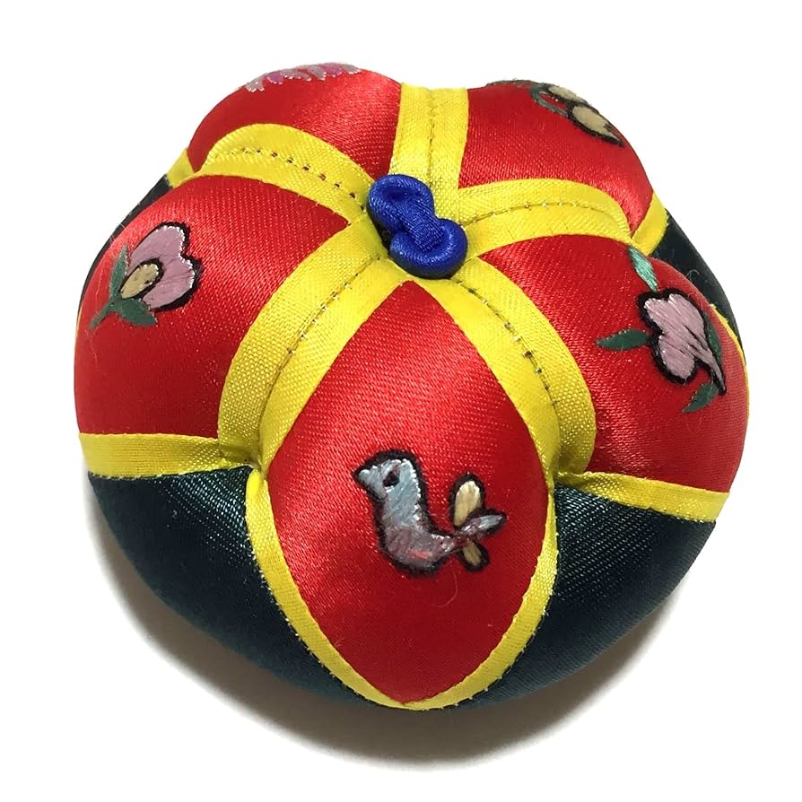 KKKK様用　参考写真　ピンクッション　針刺し　刺繍「ビオラ」 まち針2本付き 64051_5.jpg