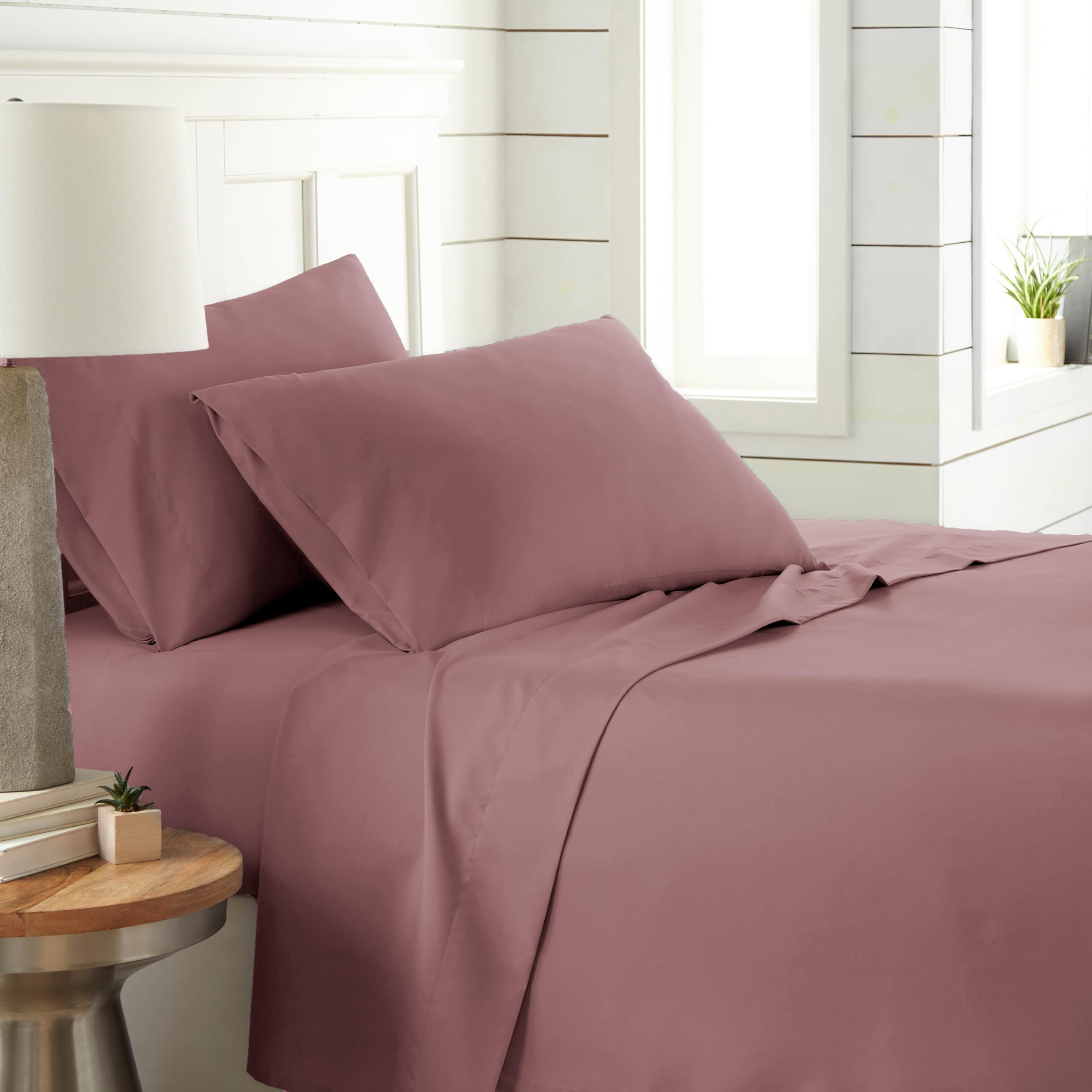 Southshore Fine Living, Inc.3-Piece Rose Pink Sheets Queen Size Bed Set, 14-Inch Deep Pocket Fitted Sheet, Flat Sheet, Pink Pillow Cases Queen Size Set of 2, Microfiber Bedding, Rose Sheets