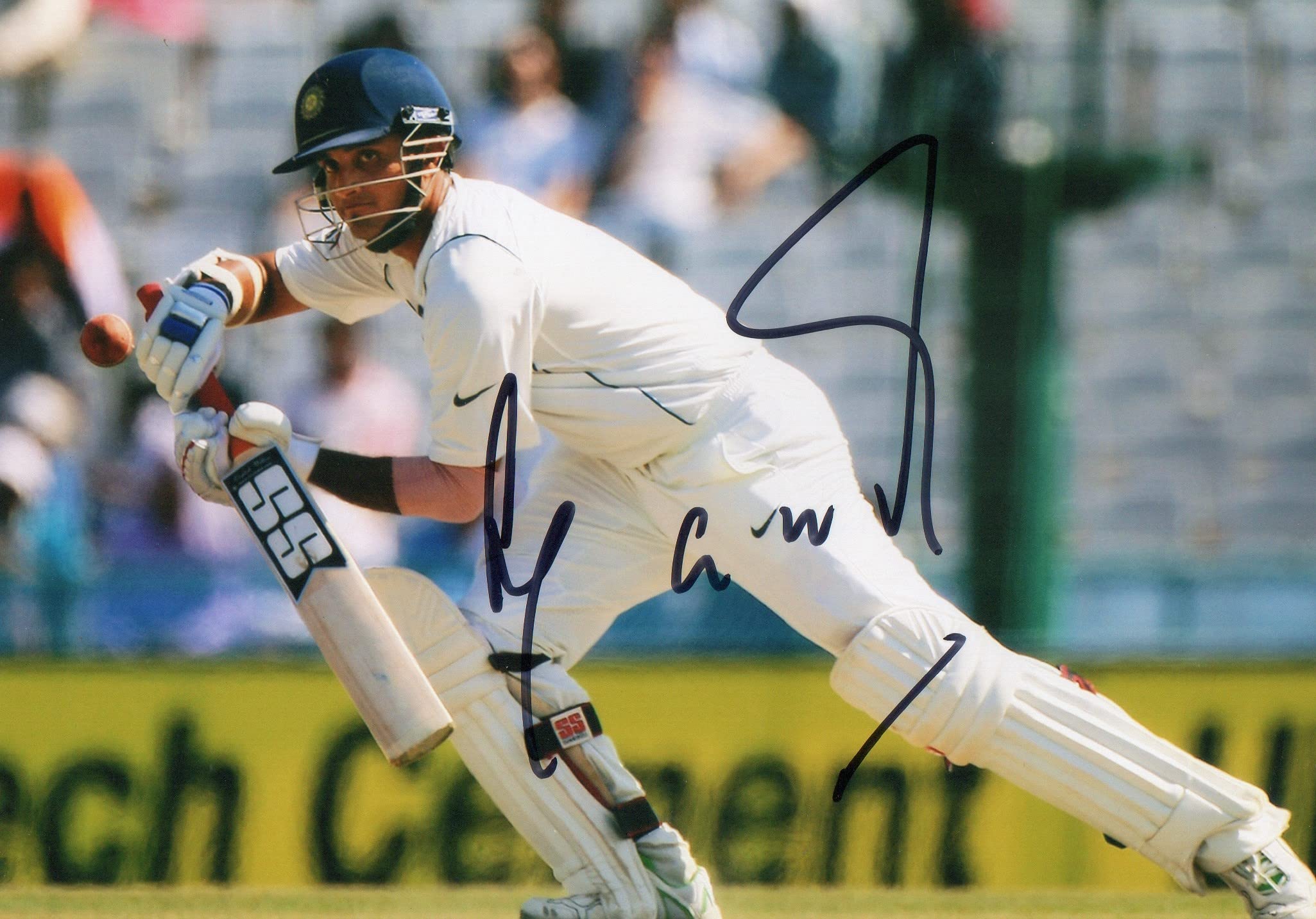 5x7 Inches Original Autographed Photo of Indian Cricketer Sourav Ganguly-image-24