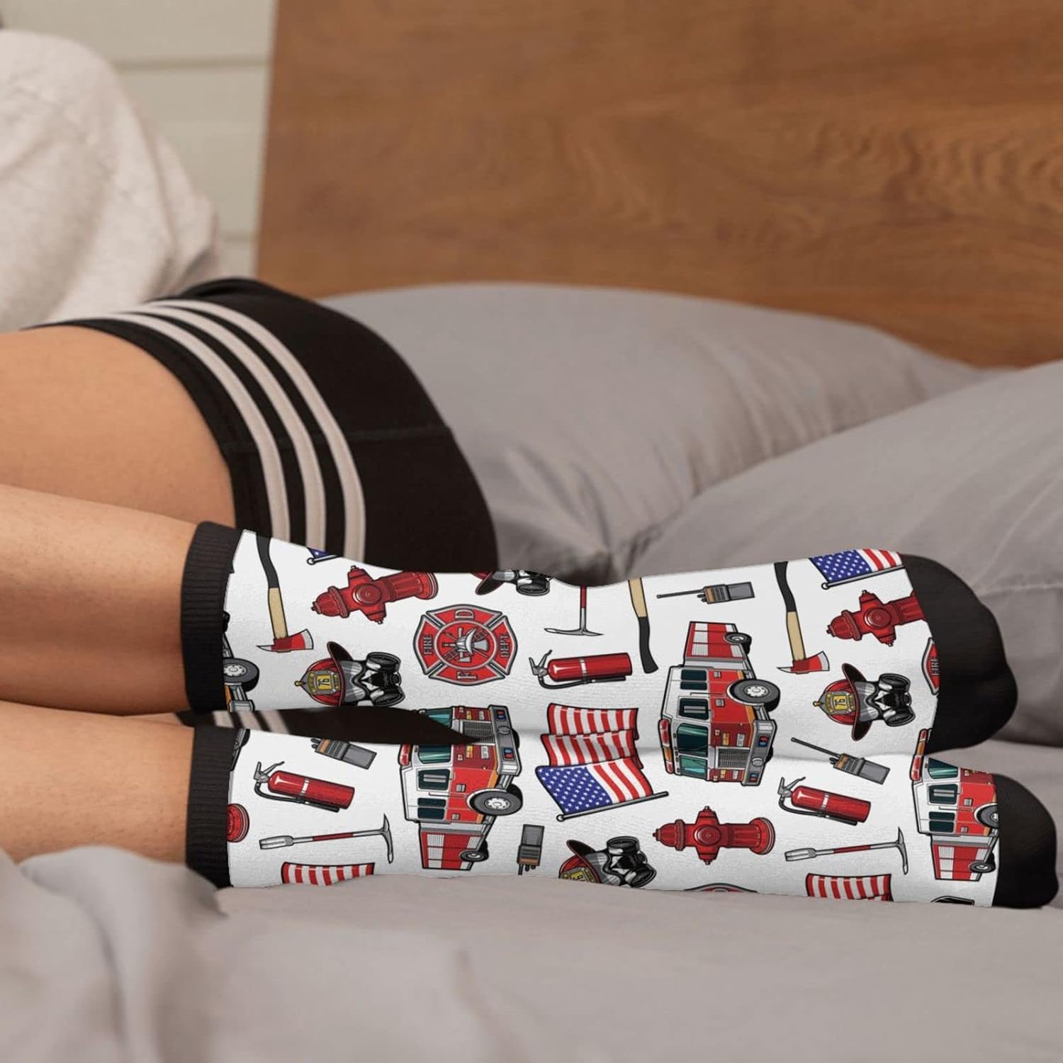 Sigouyinei Casual Funny Funky Novelty Socks For Men Women - Image 4