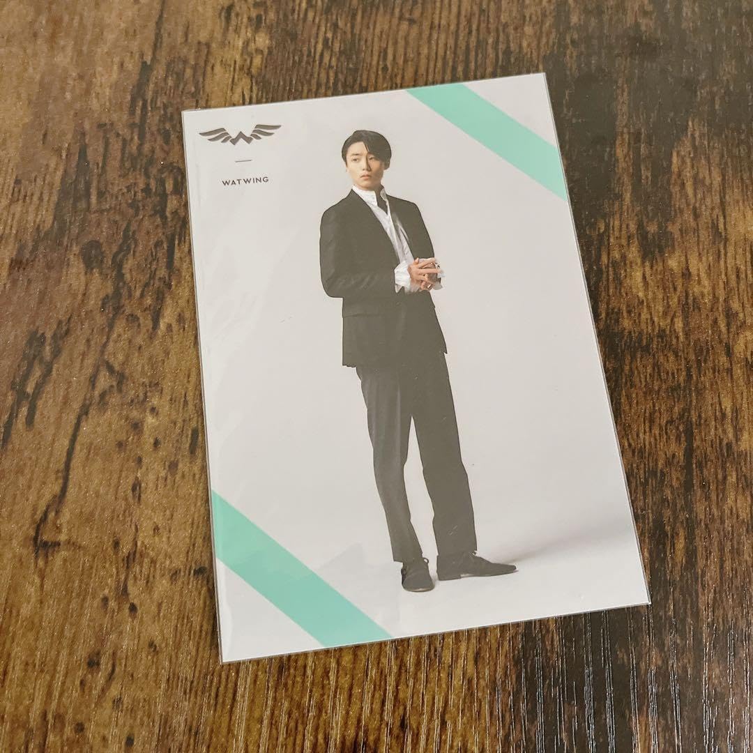 Amazon.co.jp: WATWING八村倫太郎ブロマイド写真HELLOSMILEPARADISE 