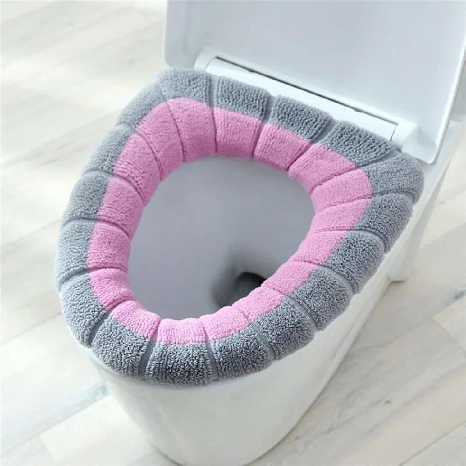 2Pcs Commode Seat Cushion Keep Warm Pattern Closestool Mat Double Color Bathroom Accessories Knitting O Shape Home Decor Toilet Seat Cover (Gray Rose Red)