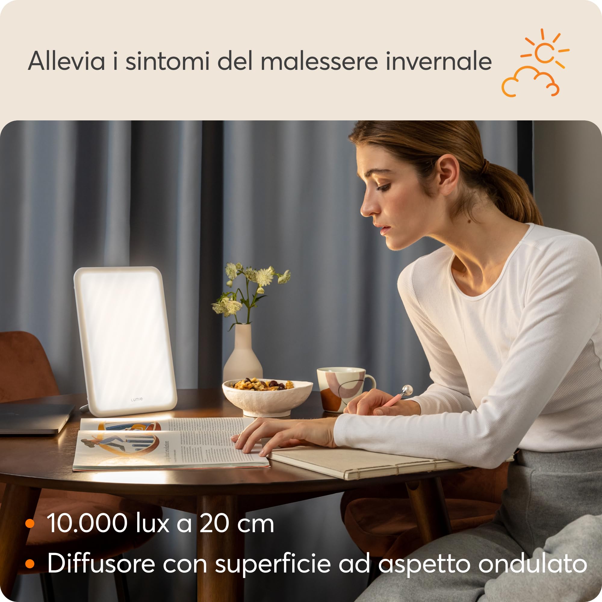 Lumie nlbve 0000 Vitamin L, Elegante luce con doccia 10.000 Lux per una efficace Sad Fototerapia