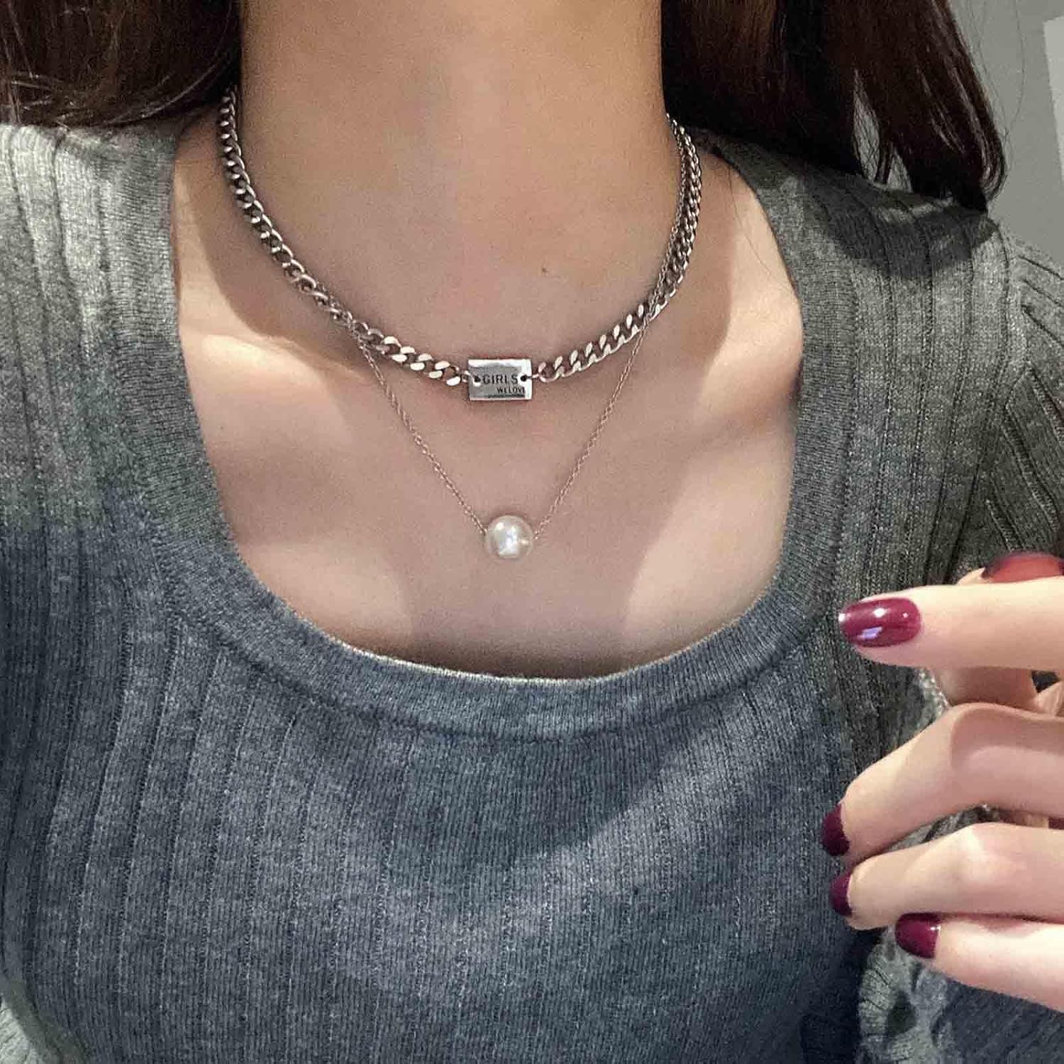 Boho Layered Square Choker Necklace Vintage Square Chunky Chain Necklace Silver Pearl Pendant Necklace Geometric Square Chain Necklace Jewelry for Women - Image 2