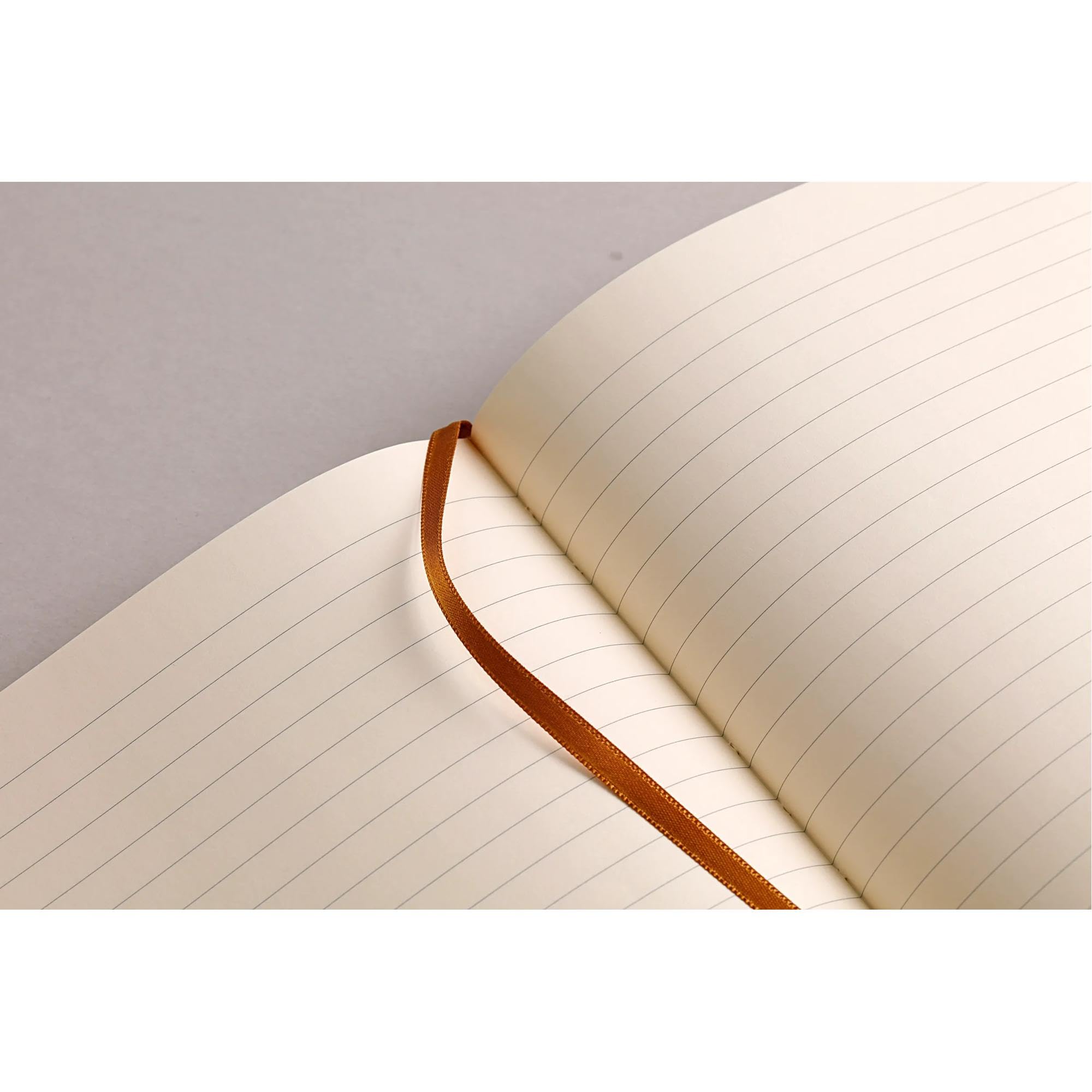 Clairefontaine 106946C – Notes z twardą oprawą Flying Spirit – A5 – 180 stron w linie – Papier kremowy 90g – Skóra jagnięca lakierowana – Koniakowy