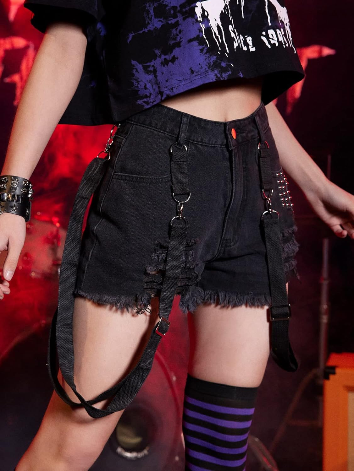 WDIRARA Women's Ripped Raw Hem High Waisted Denim Shorts Goth Studded Punk Shorts - Image 3