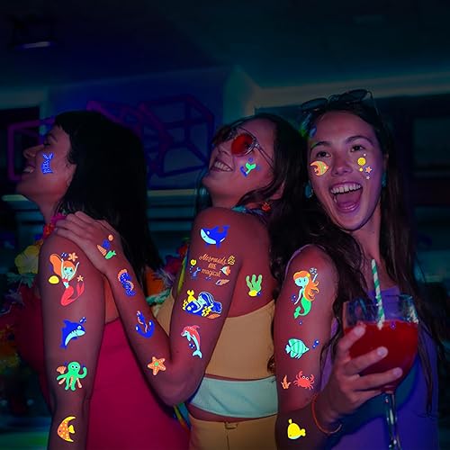 Miniatura 6 de Tatuajes de sirena que brillan en la oscuridad para niños, más de 300 diseños de tatuajes temporales falsos de neón UV, criaturas oceánicas y