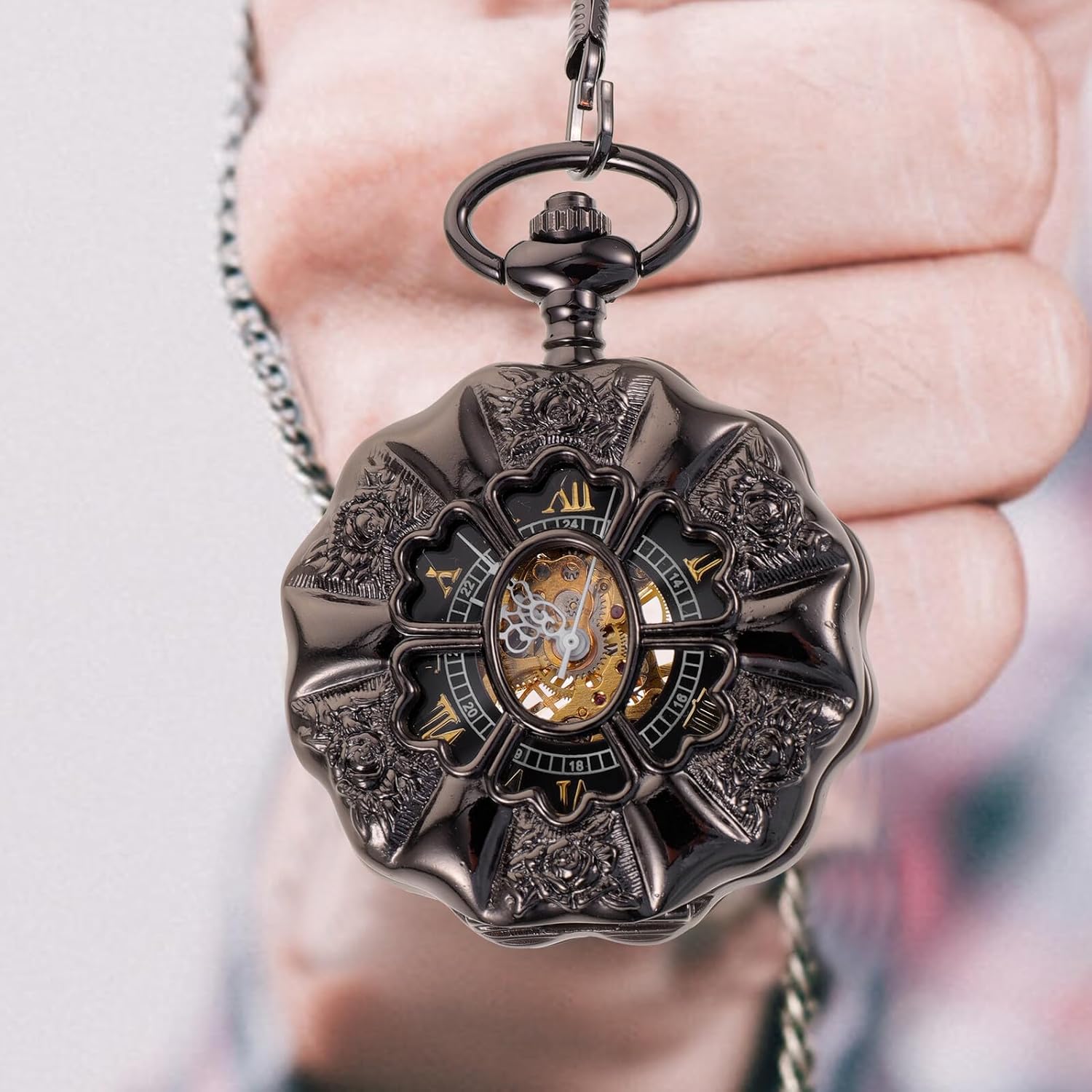 Vintage Mechanical Pocket Watch Pumpkin Shape Hollow Roman Numerals Black Metal Pocket Watch for Men with Chain Retro Decor
