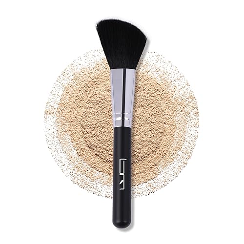 Brush Master P03 Brocha para rubor en ángulo, polvo vegano y bronceador facial impecable, fabricado con cerdas libres de crueldad animal