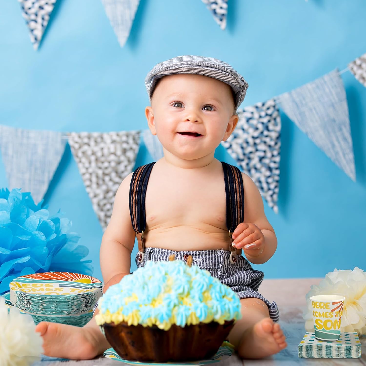 200 Pcs Here Comes the Son Birthday Party Supplies 1st Birthday Party Tableware Set Includes Paper Plates, Dessert Plates, Cups, and Napkins for 50 Guests Decoration