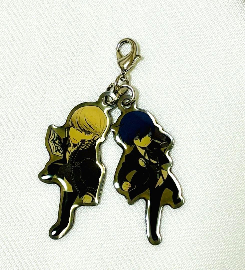 ペルソナ4 スノーフェスティバル 主人公 アクリルキーホルダー ペルソナ4 スノーフェスティバル 主人公 アクリルキーホルダー 2個