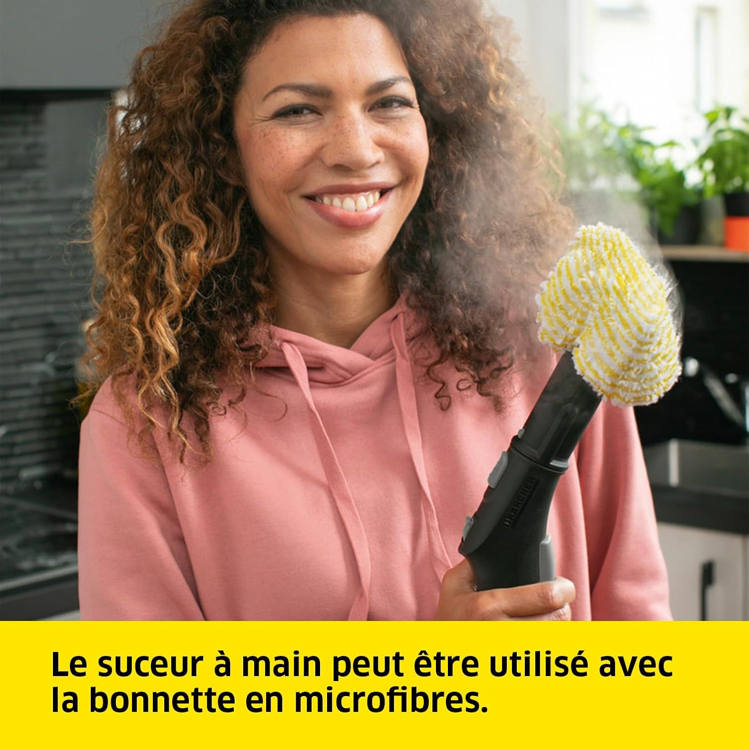 Kärcher SC 3 EasyFix — nettoyage en action sur sol