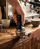 51mm Çelik Tabanlı Akıllı Espresso Tamper - Kendinden Hizalamalı Yaylı Tamper