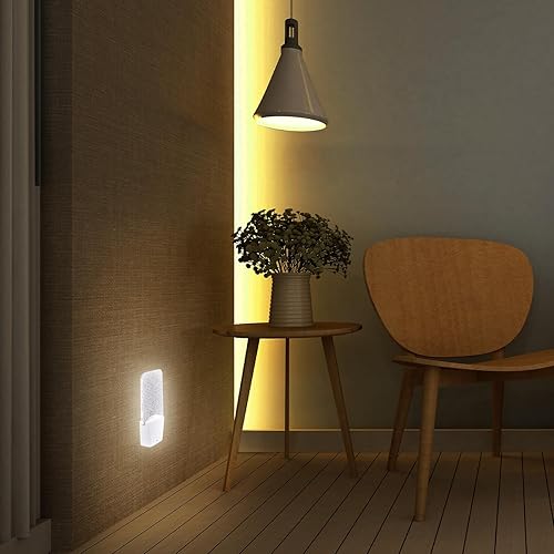 Miniatura 4 de Sumind 2 luces nocturnas con diamantes de imitación plateados, enchufables, luz nocturna brillante con brillo automático, lámpara de noche LED