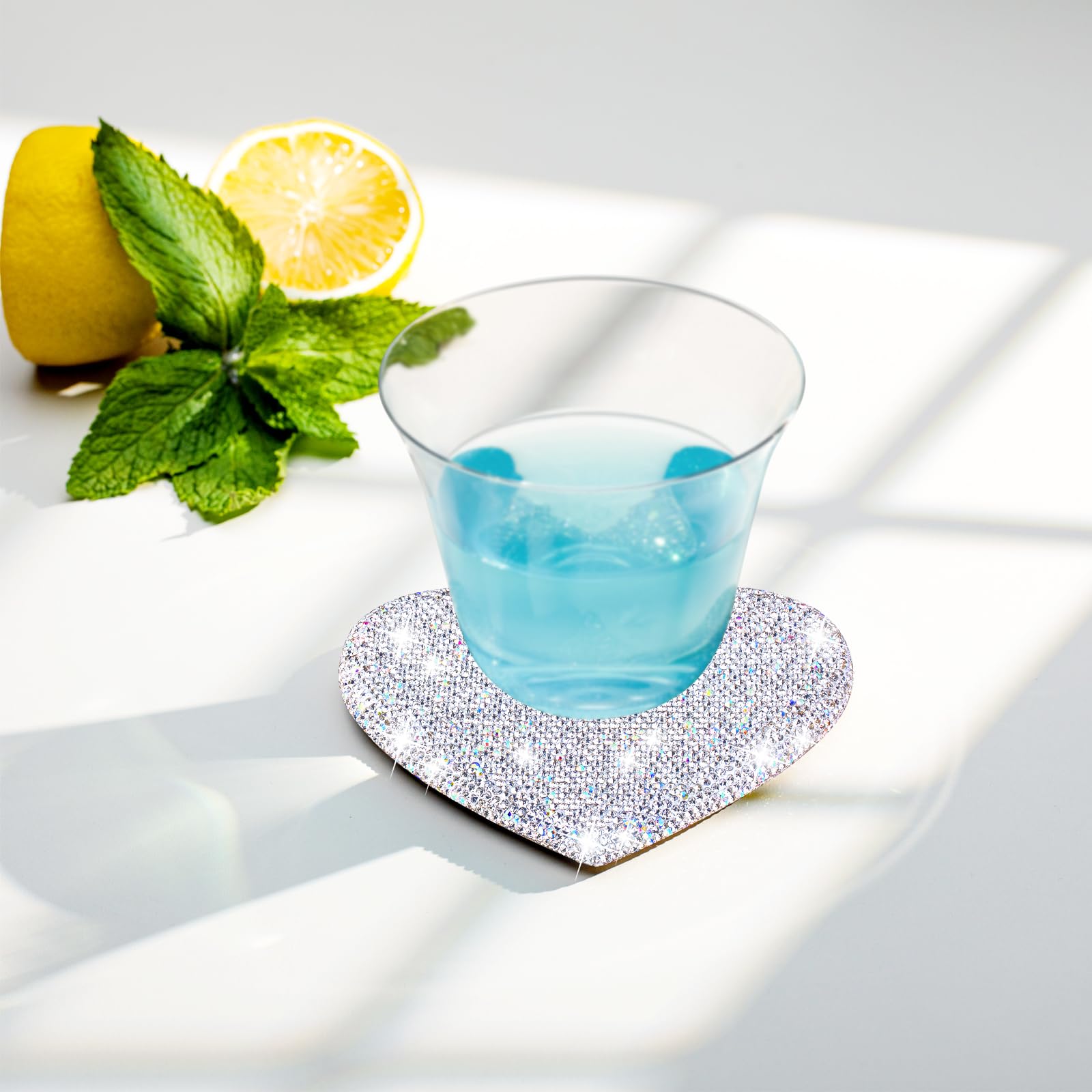 Bling Herzförmige Untersetzer, Set mit 6 Strasssteinen, Diamant-Trinkuntersetzer für Couchtisch, Kristall-Tassenmatte für heiße oder kalte Getränke, verdickt, rutschfest, Herz-Geschenke, glitzerndes