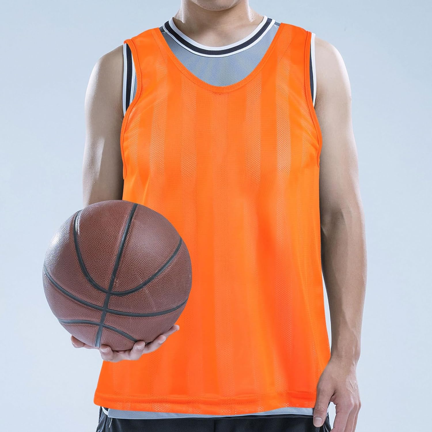 OUNONA 6pcs Orange Mesh Practice Vests Team Pinnies Lightweight Breathable Training Jerseys for Adult Soccer Basketball Running Sports