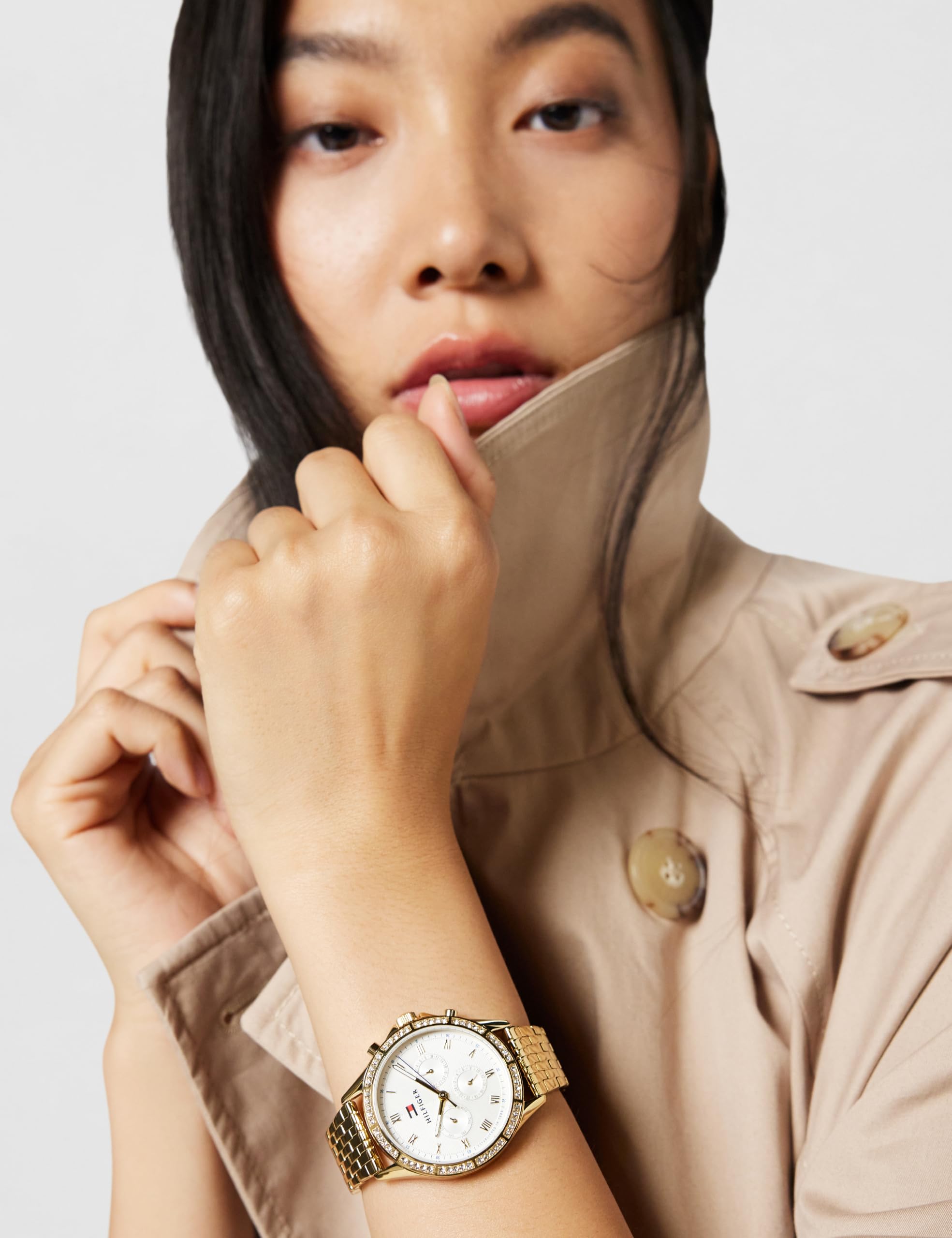 Tommy Hilfiger Orologio Analogico Multifunzione al Quarzo da Donna con Cinturino in Acciaio Inossidabile - Disponibile in versione Oro o Argento