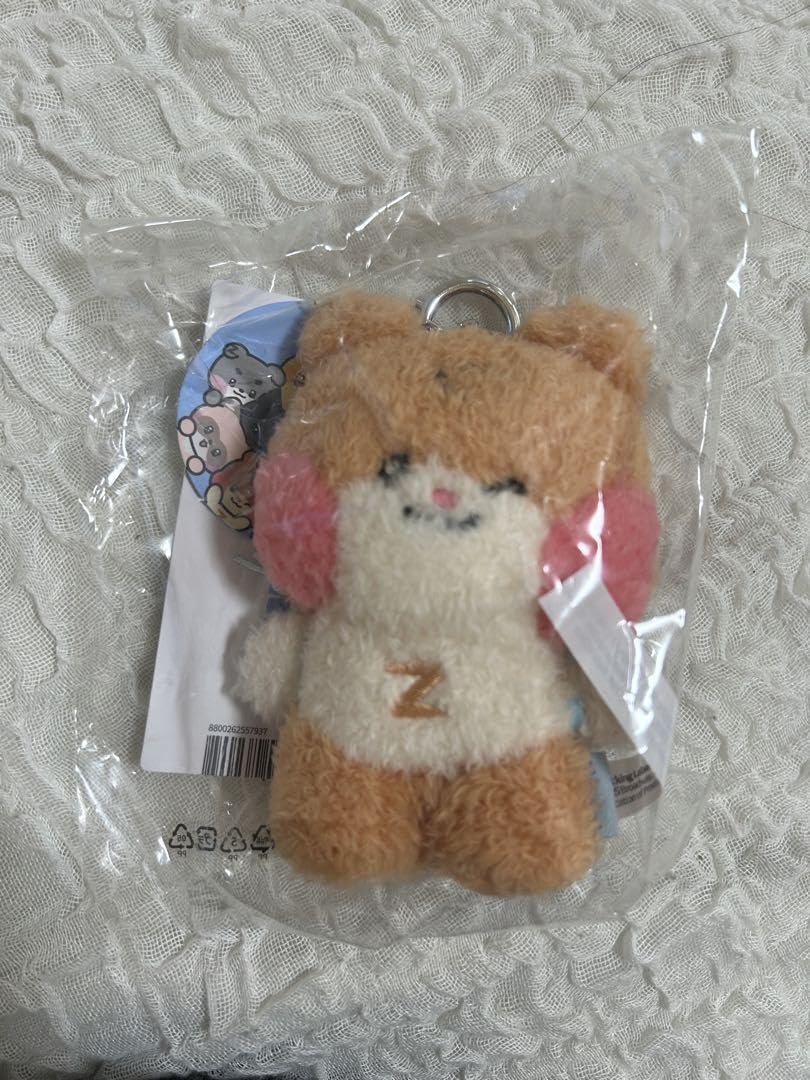 ZEROBASEONE zeroni ソンハンビン　ハンビン　ビニニ キーリング ZEROBASEONE - ZB1 ゼベワン ハンビン binini zeroni フェイス